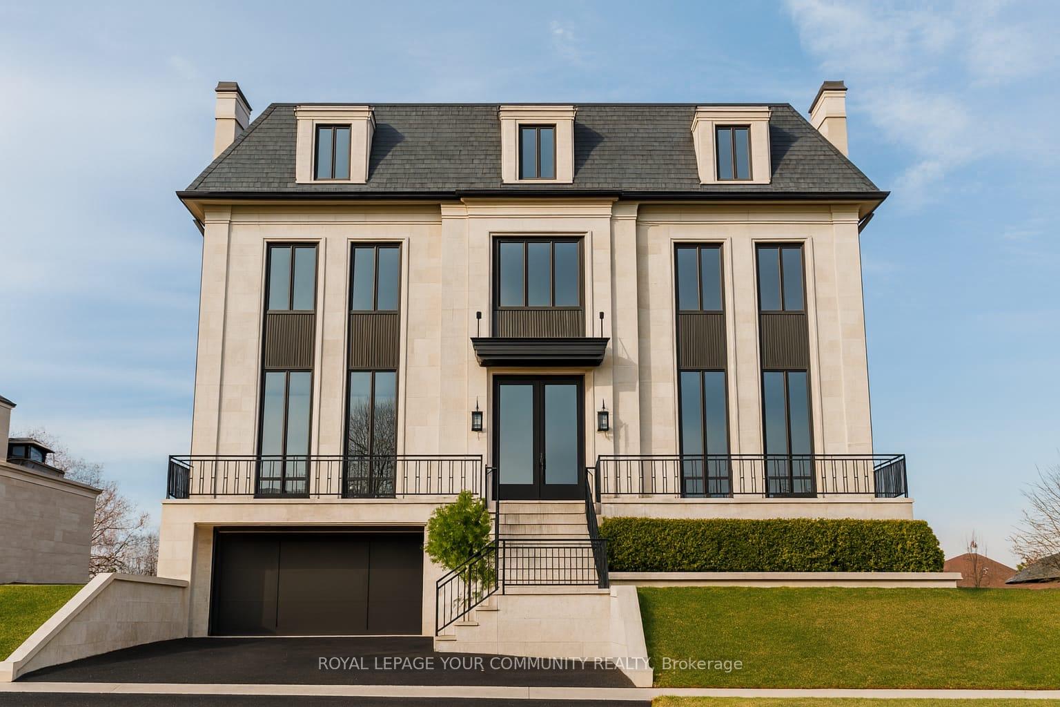 205 Heath Street W, Toronto, ON M4V 1V3