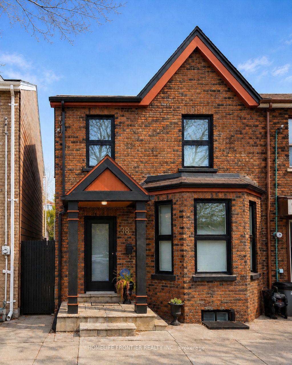 38 Henderson Avenue, Toronto, ON M6J 2B8
