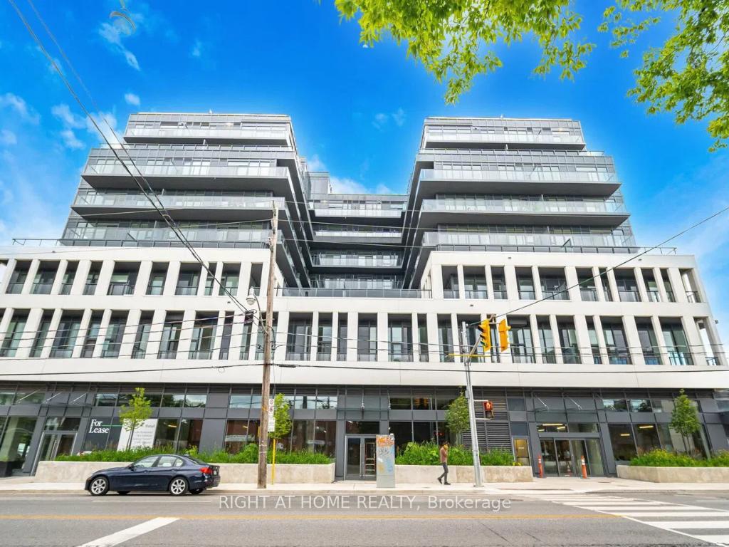 500 Dupont Street 209, Toronto, ON M6G 0B8