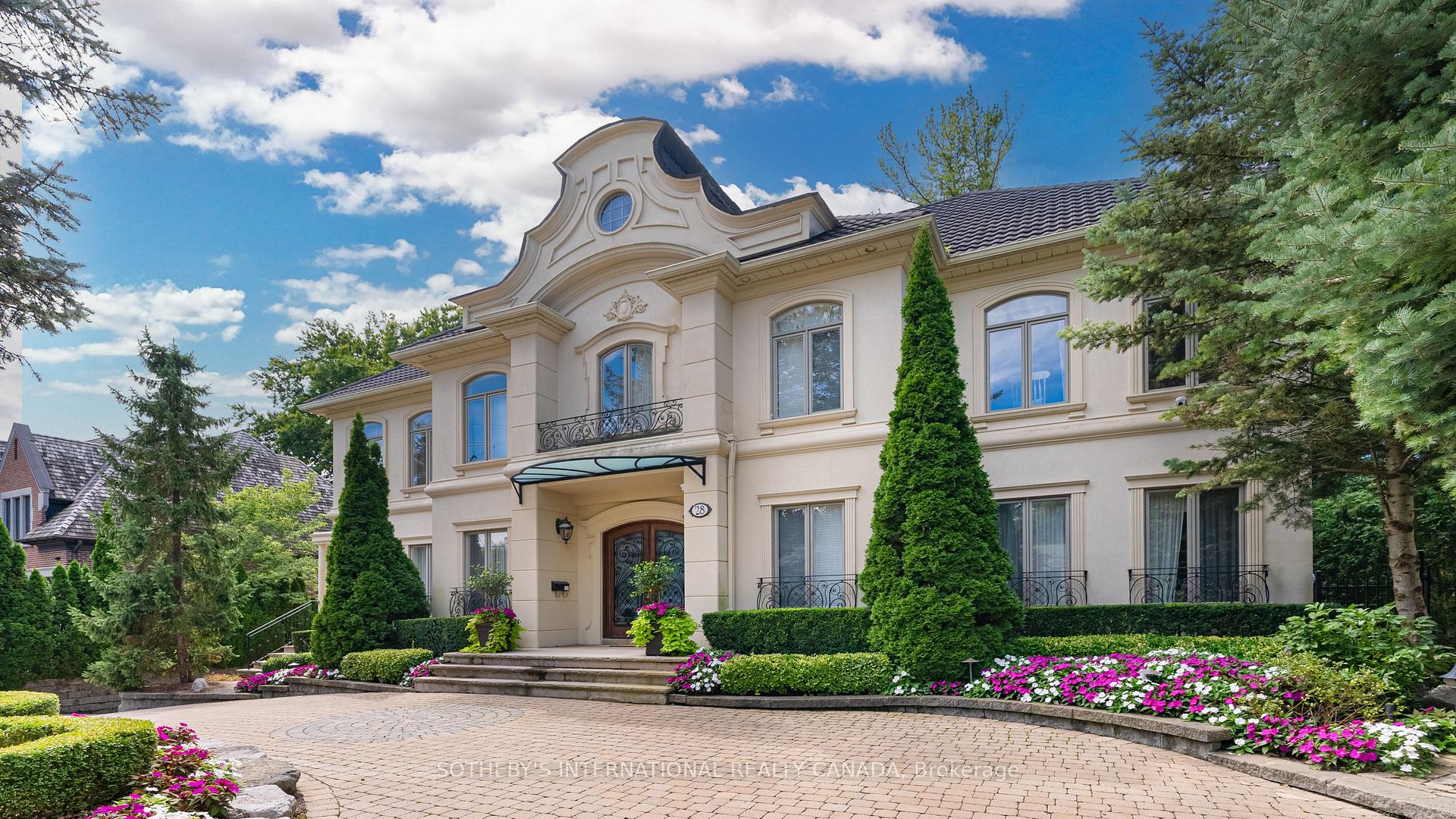 28 Glenorchy Road, Toronto, ON M3C 2P9