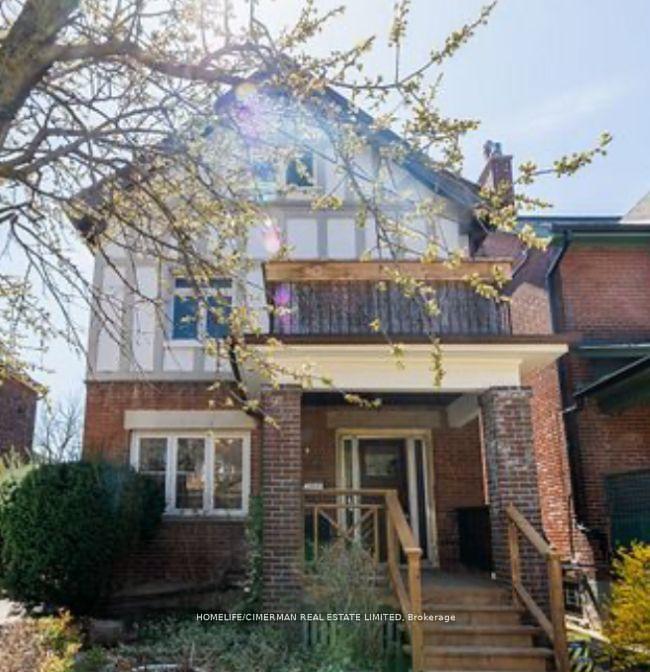 89 Ellsworth Avenue, Toronto, ON M6G 2K4