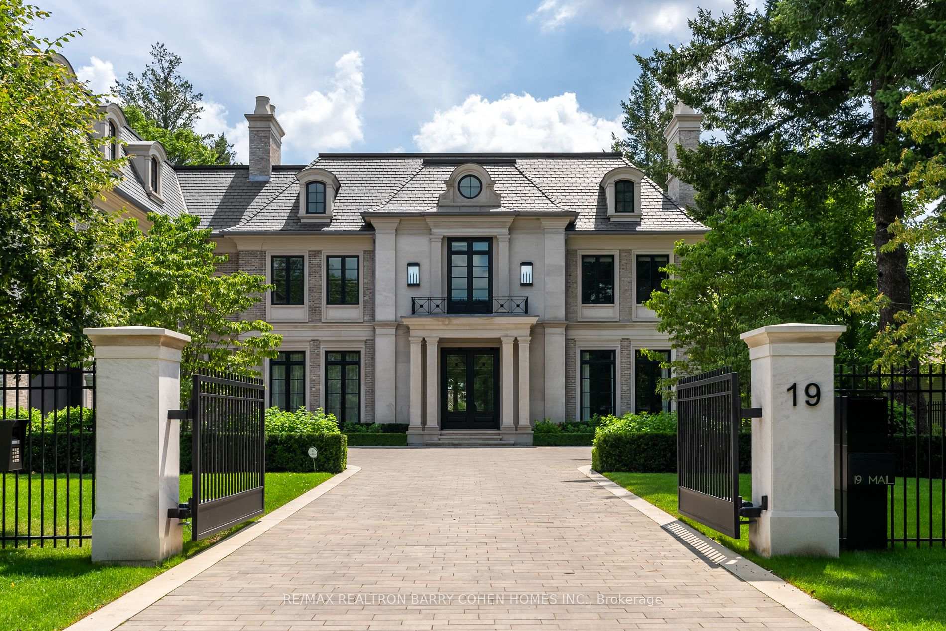 19 Country Lane, Toronto C12, ON M2L 1E1
