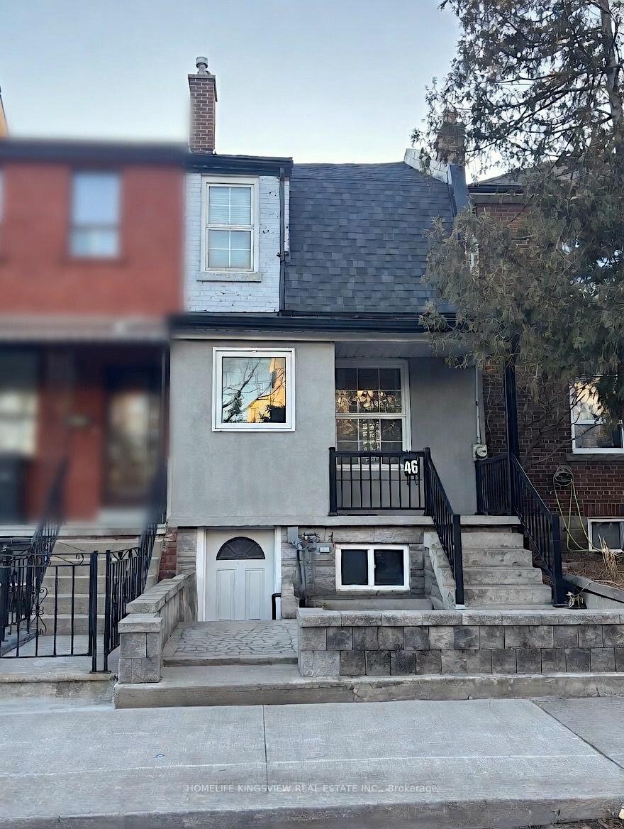 46 Coolmine Road, Toronto, ON M6J 3E9