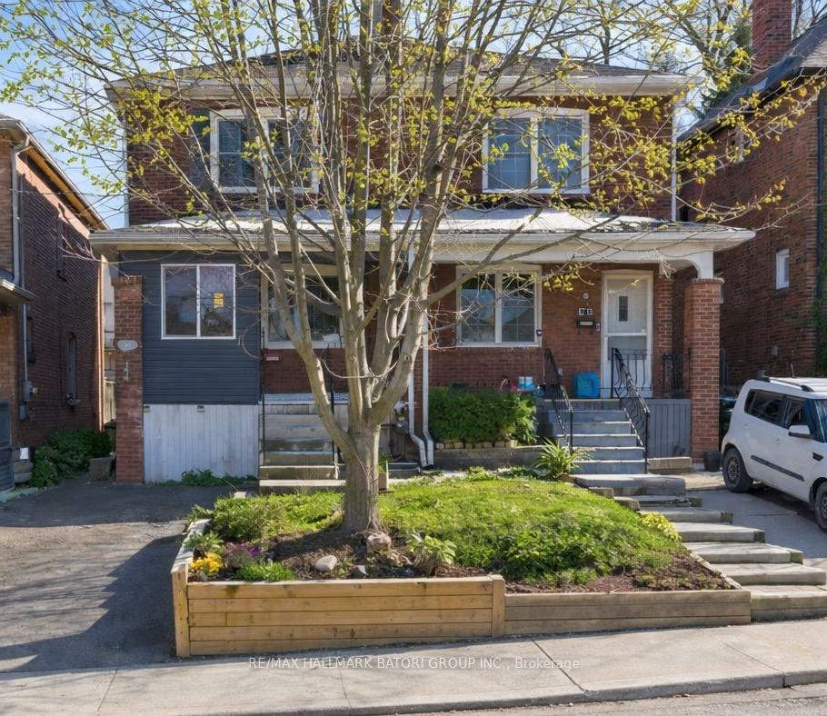 261 Castlefield Avenue, Toronto, ON M4R 1G6