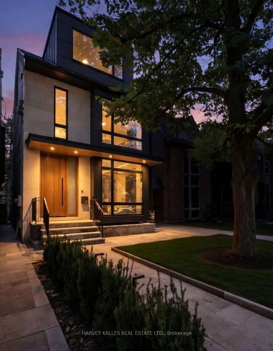 43 Summerhill Avenue, Toronto C09, ON M4T 1A9