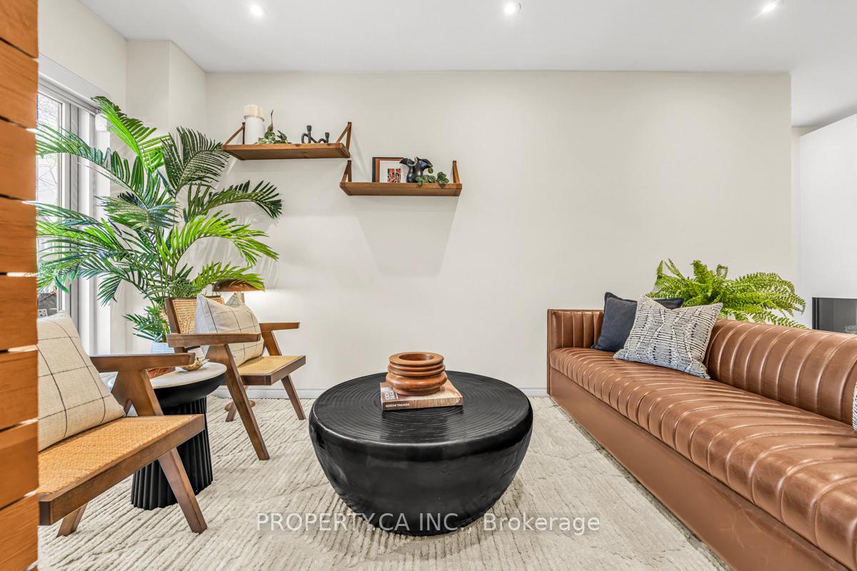 270 Euclid Avenue, Toronto, ON M6J 2K2