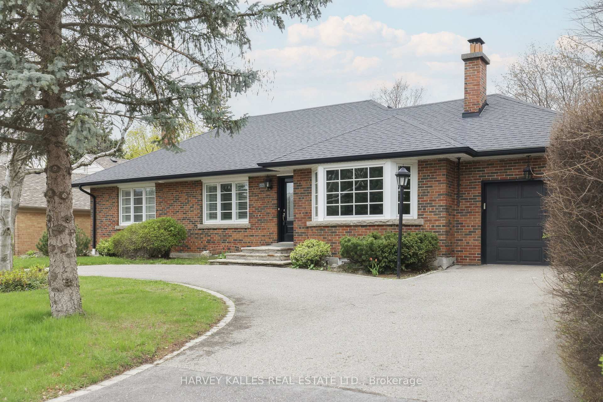 530 Blythwood Road, Toronto, ON M4N 1B3