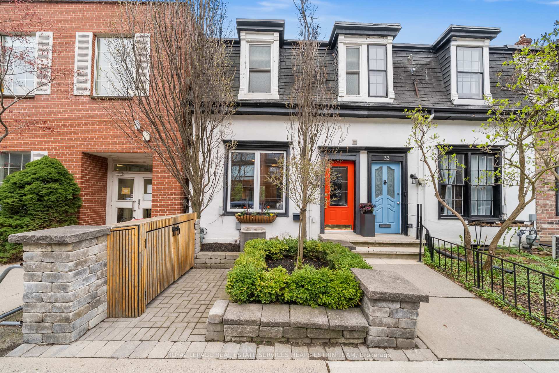 31 Birch Avenue, Toronto, ON M4V 1E1