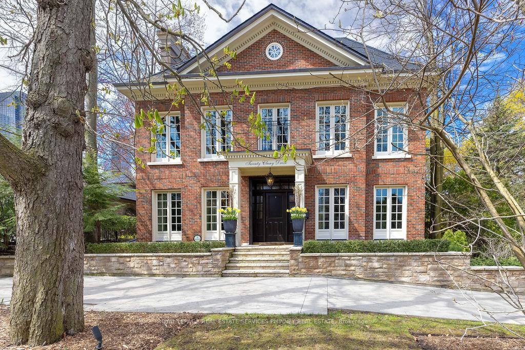 20 Cluny Drive, Toronto, ON M4W 2P7
