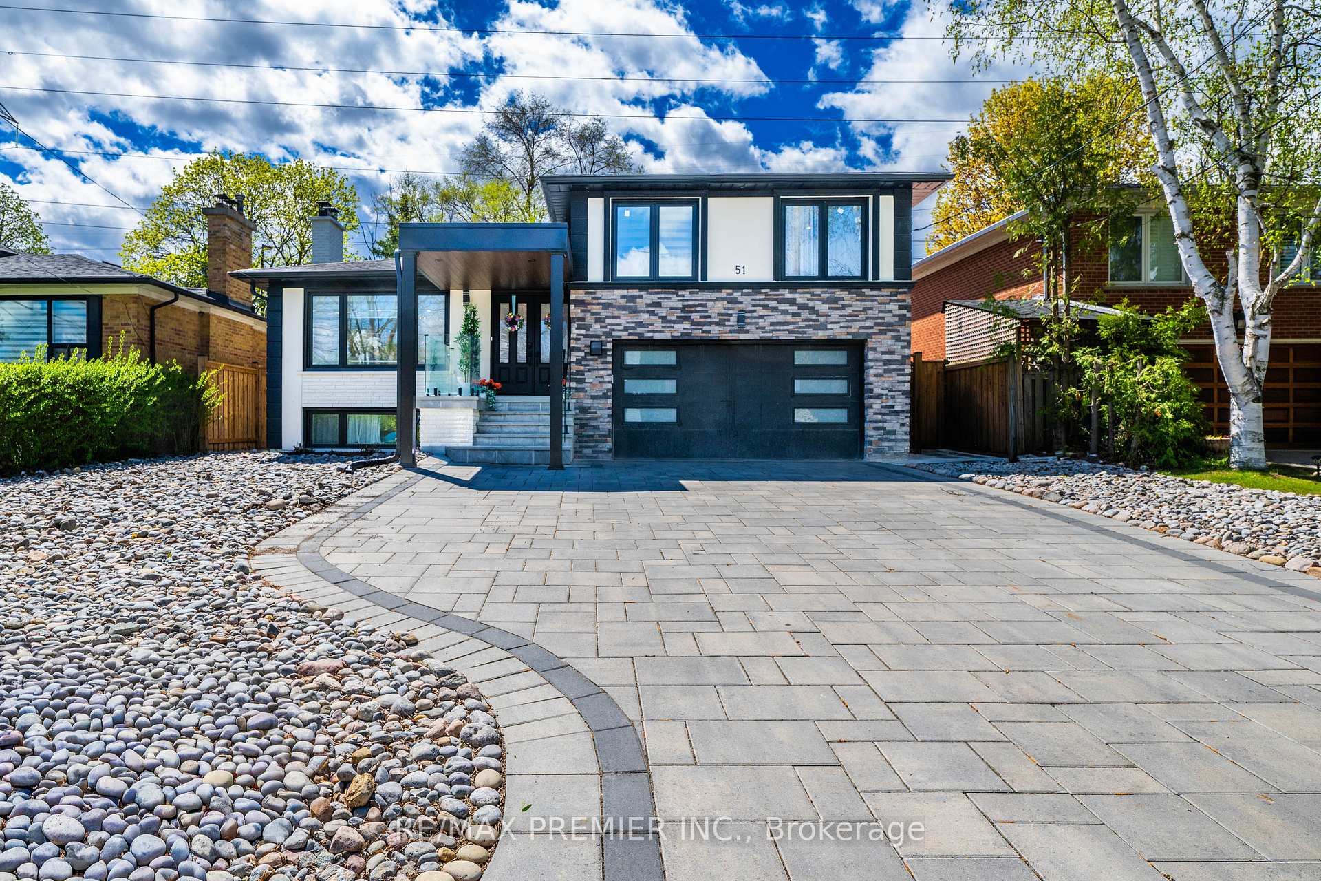 51 Bowerbank Drive, Toronto, ON M2M 1Z9