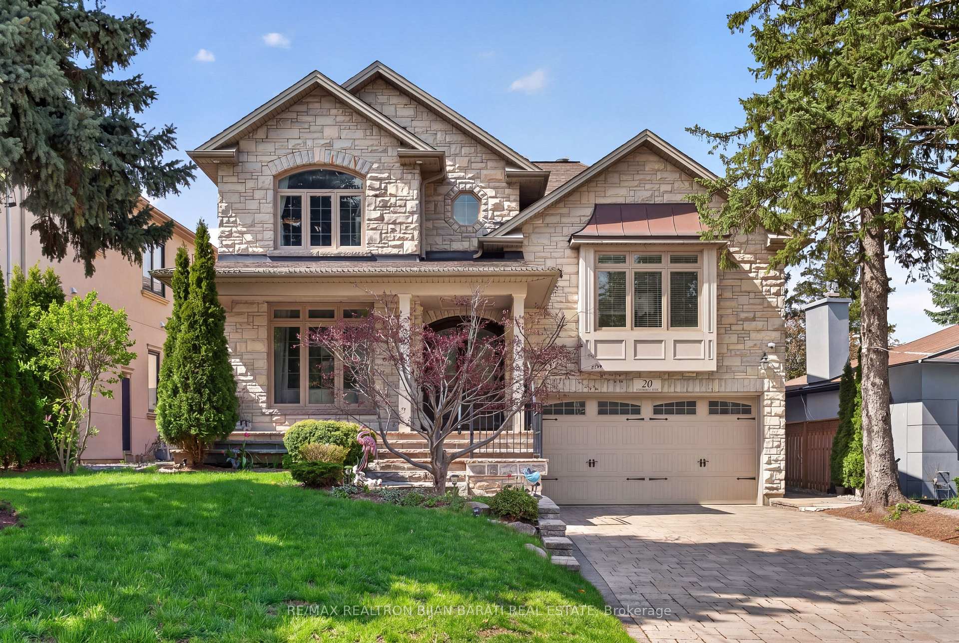 20 Windham Drive, Toronto, ON M2K 1X8