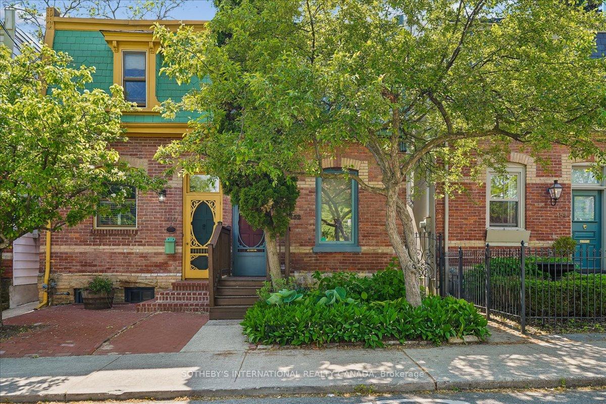 452 Sumach Street, Toronto, ON M4X 1V7