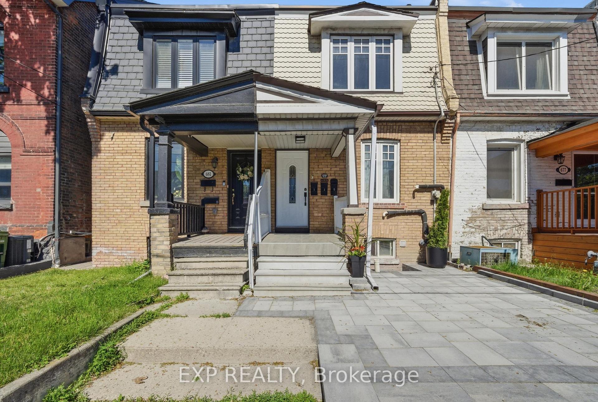 679 Ossington Avenue, Toronto C01, ON M6G 3T6