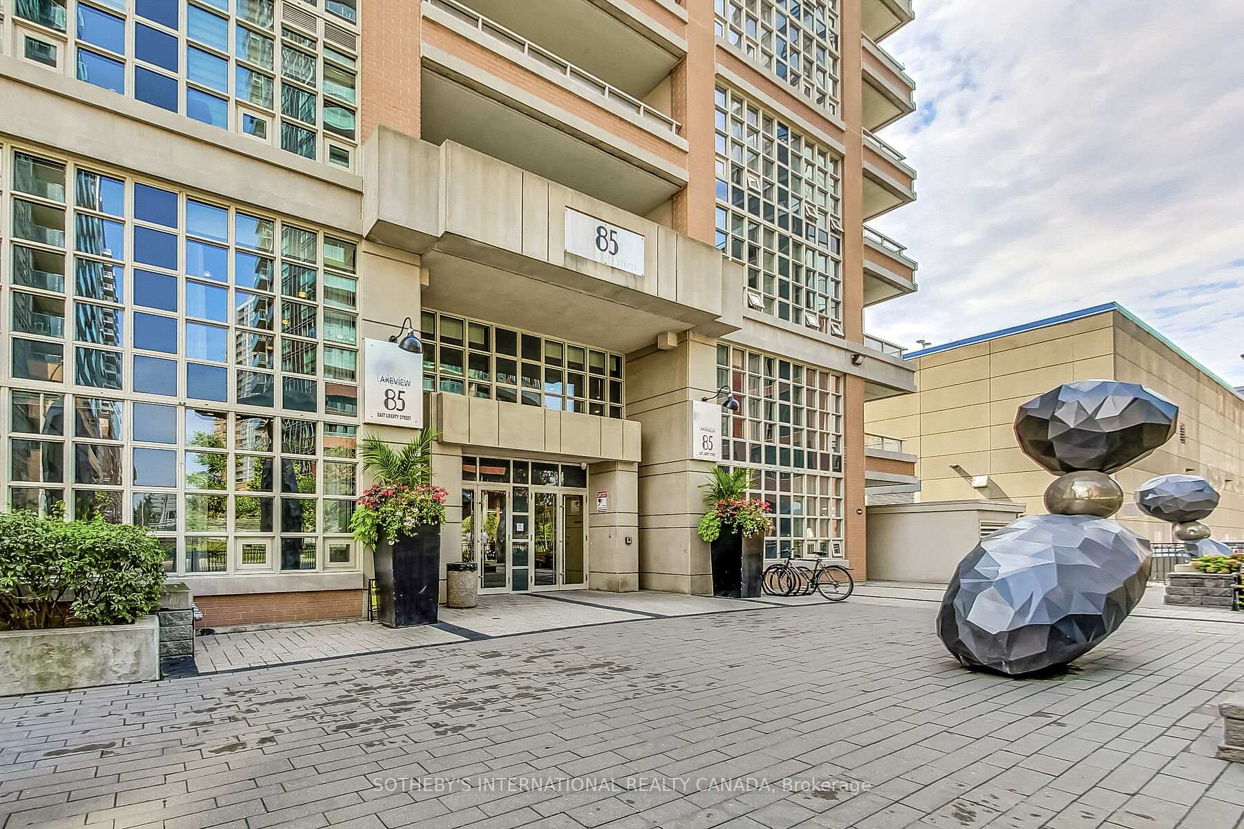 85 East Liberty Street 720, Toronto C01, ON M6K 3R4