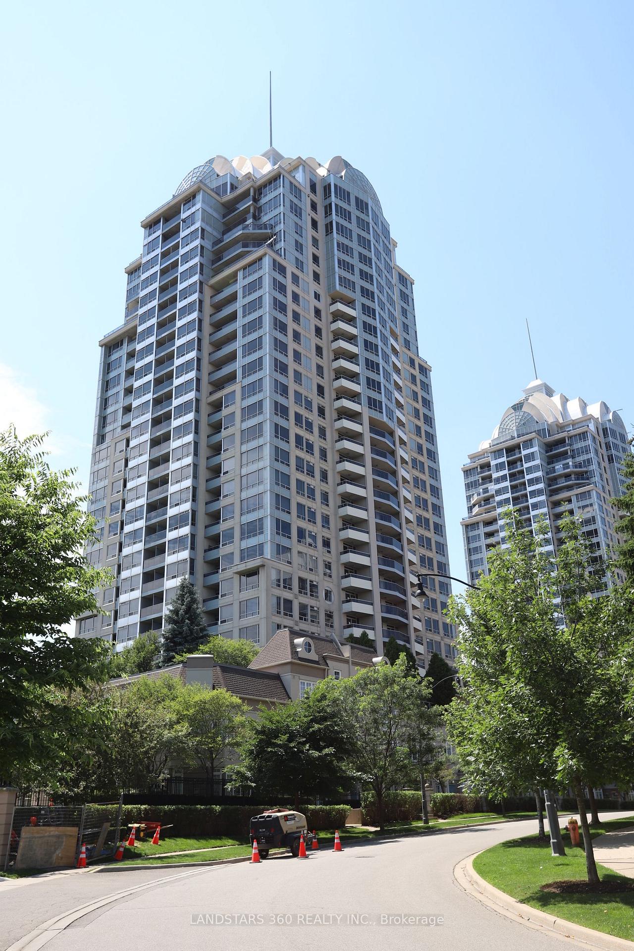 3 Rean Drive 1205, Toronto, ON M2K 3C2