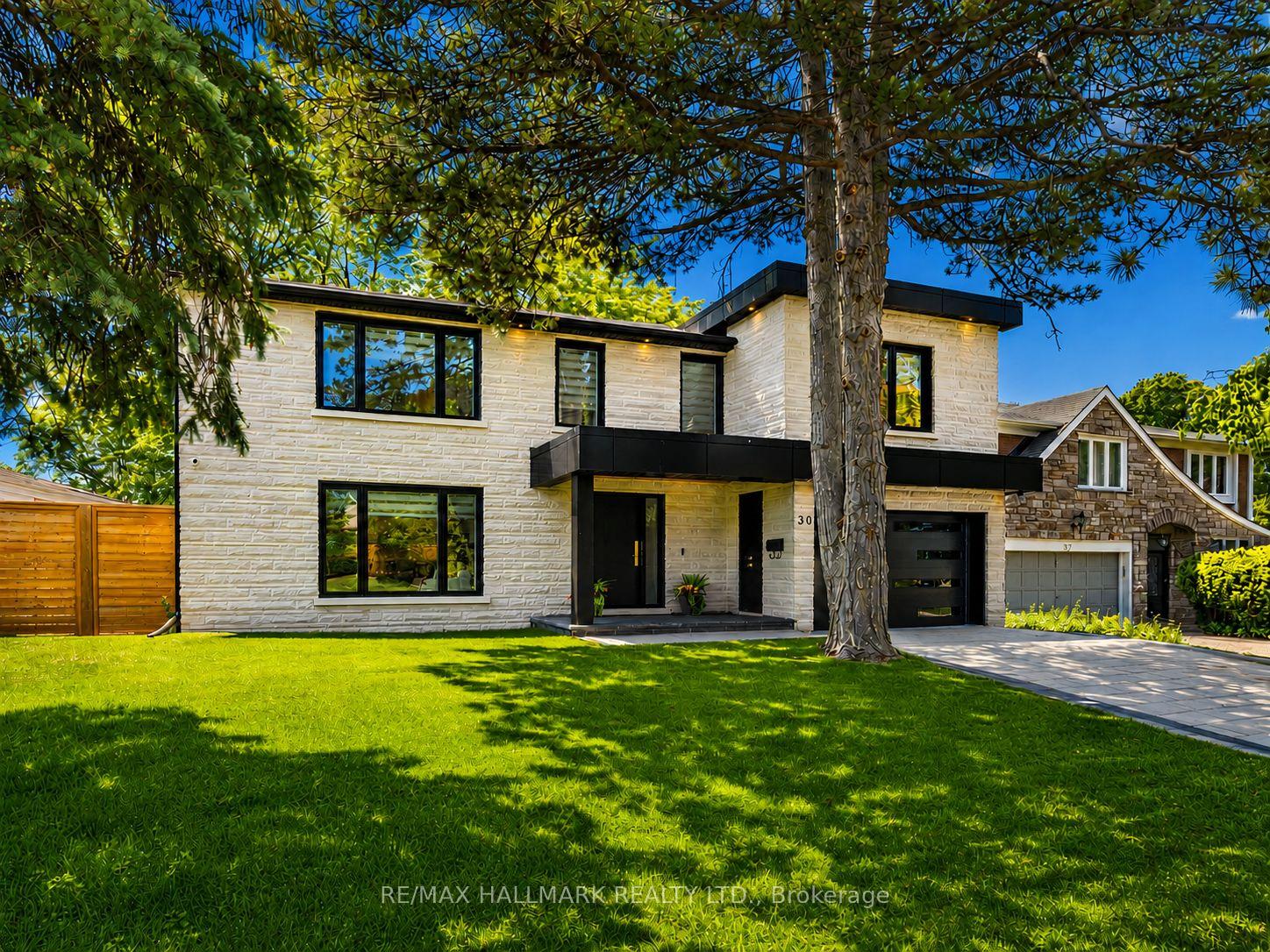 30 Kellythorne Drive, Toronto, ON M3A 2L4
