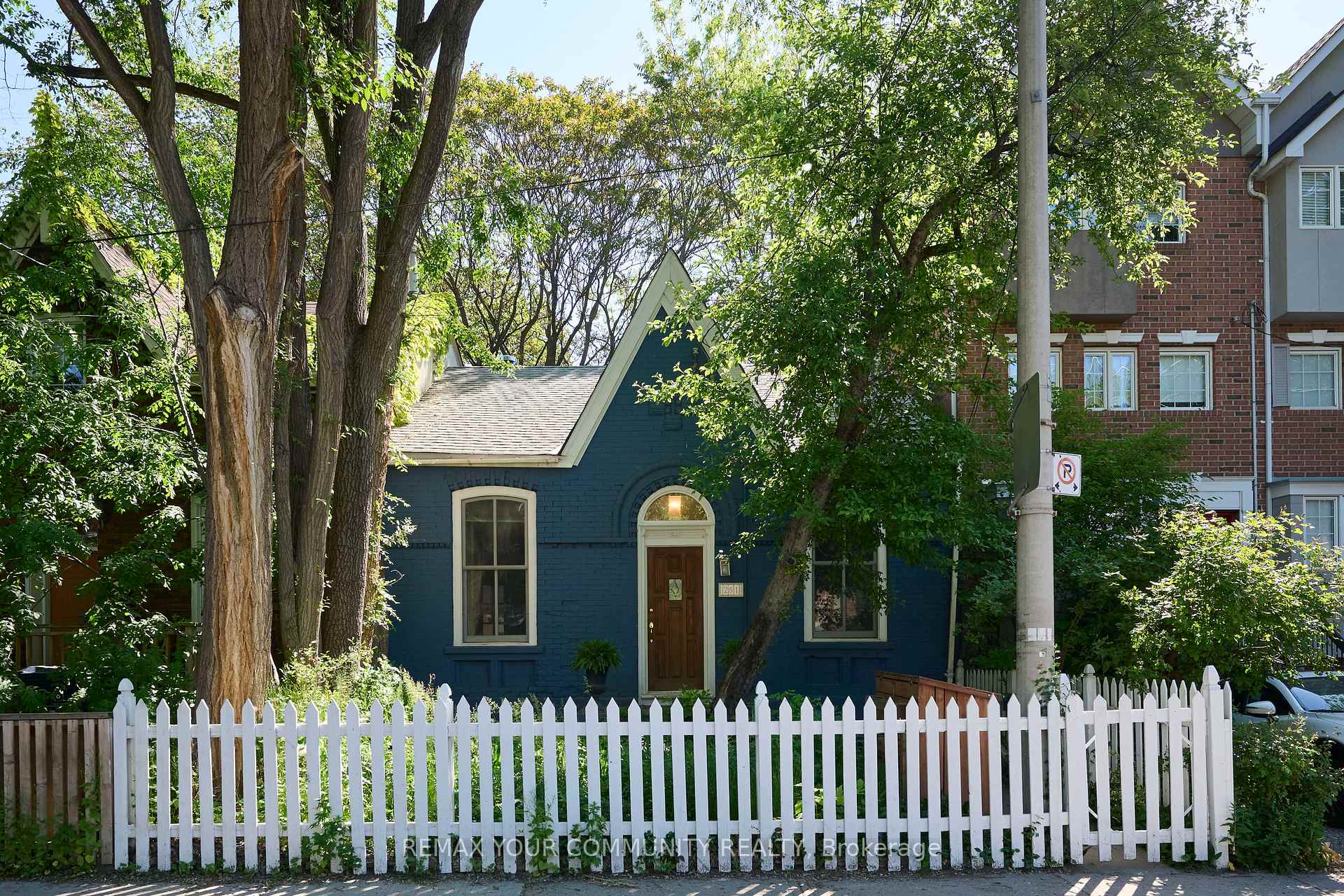 251 Berkeley Street, Toronto, ON M5A 2X3
