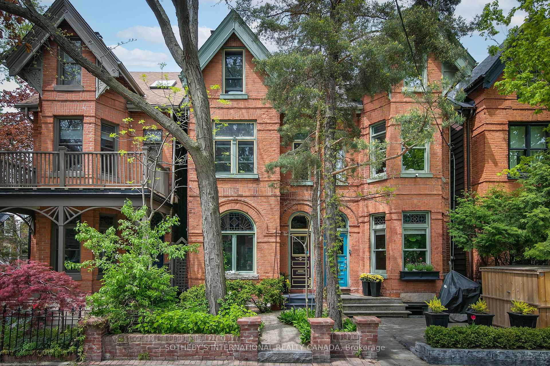460 Wellesley Street E, Toronto, ON M4X 1H9