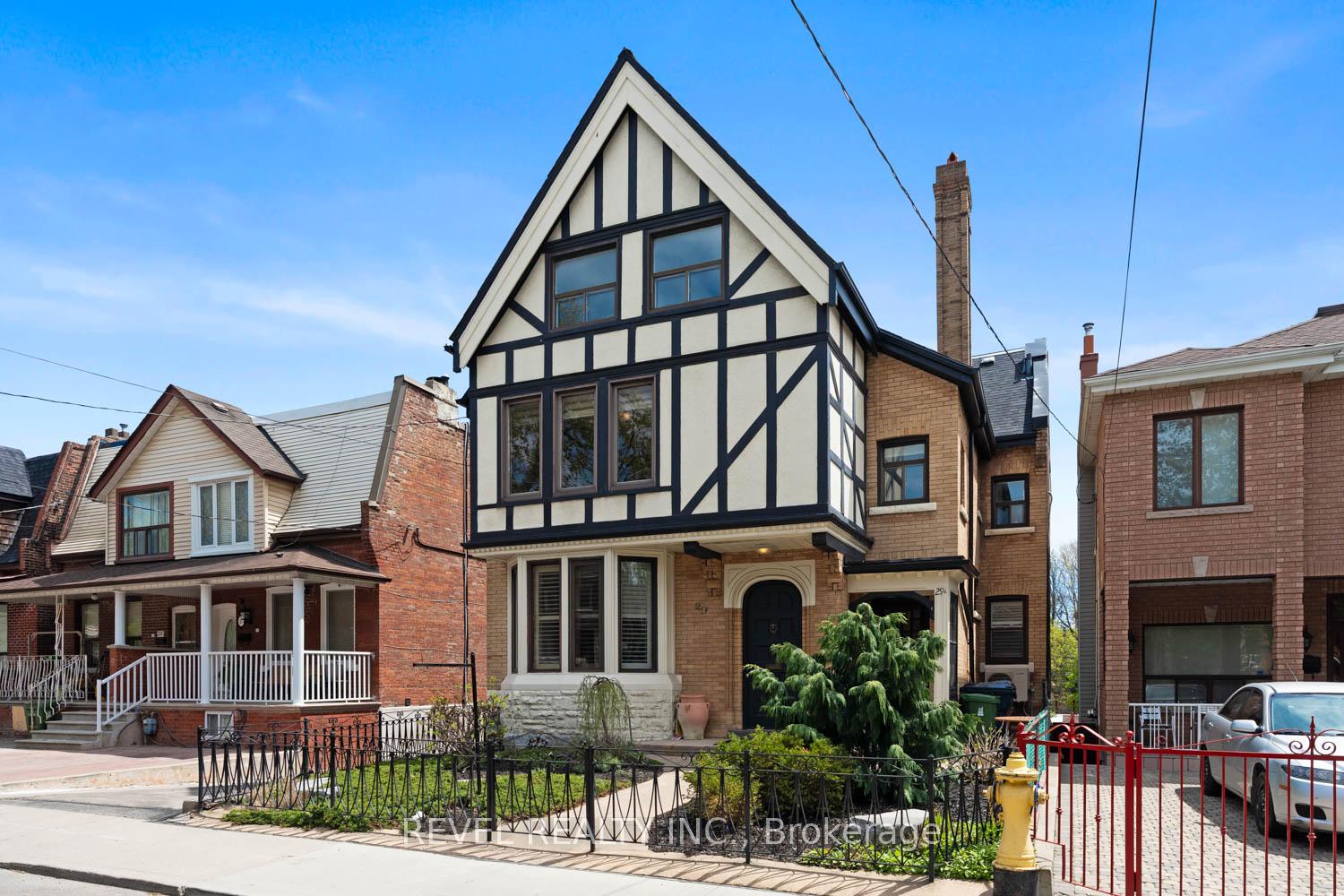 29 Shannon Street, Toronto, ON M6J 2E6