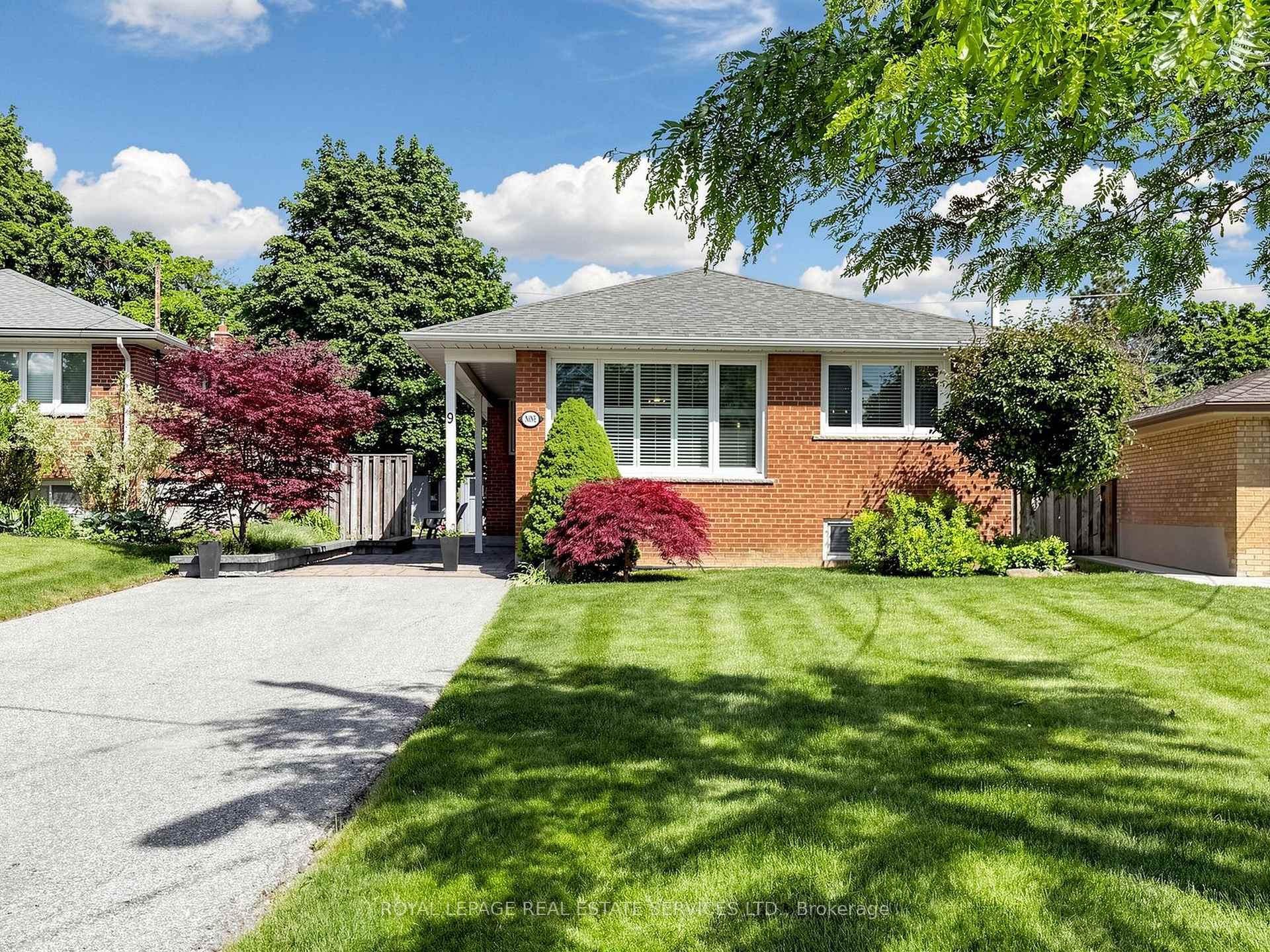9 Coral Cove Crescent, Toronto, ON M3A 1G7