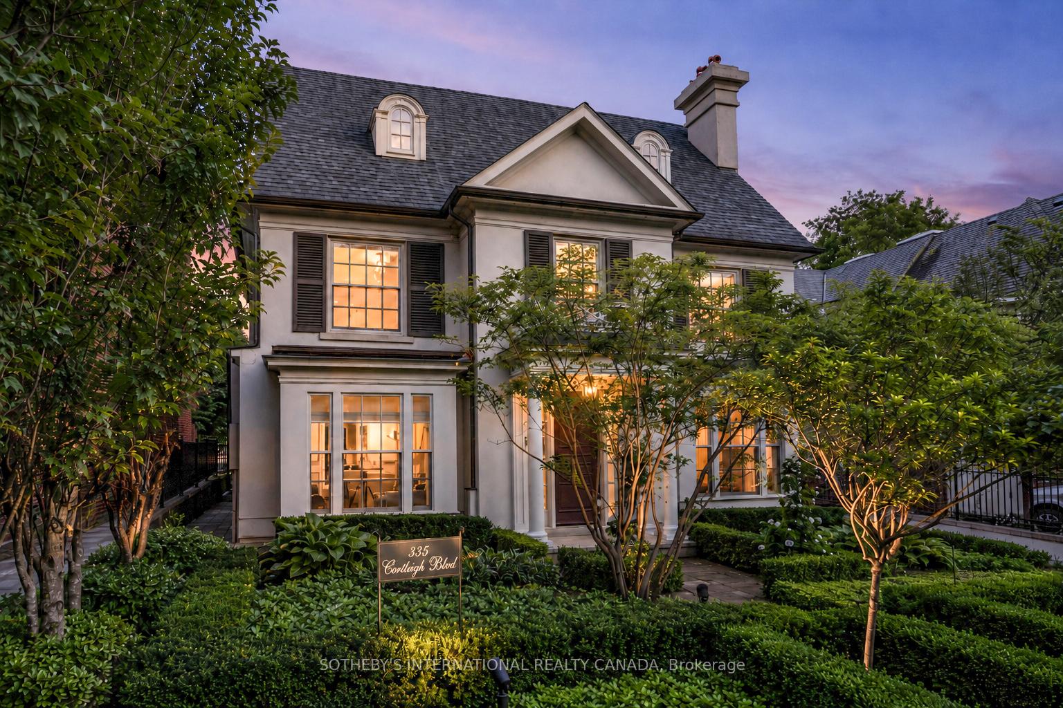 335 Cortleigh Boulevard, Toronto, ON M5N 1R2