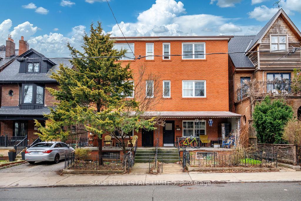 276 Crawford Street, Toronto, ON M6J 2V8