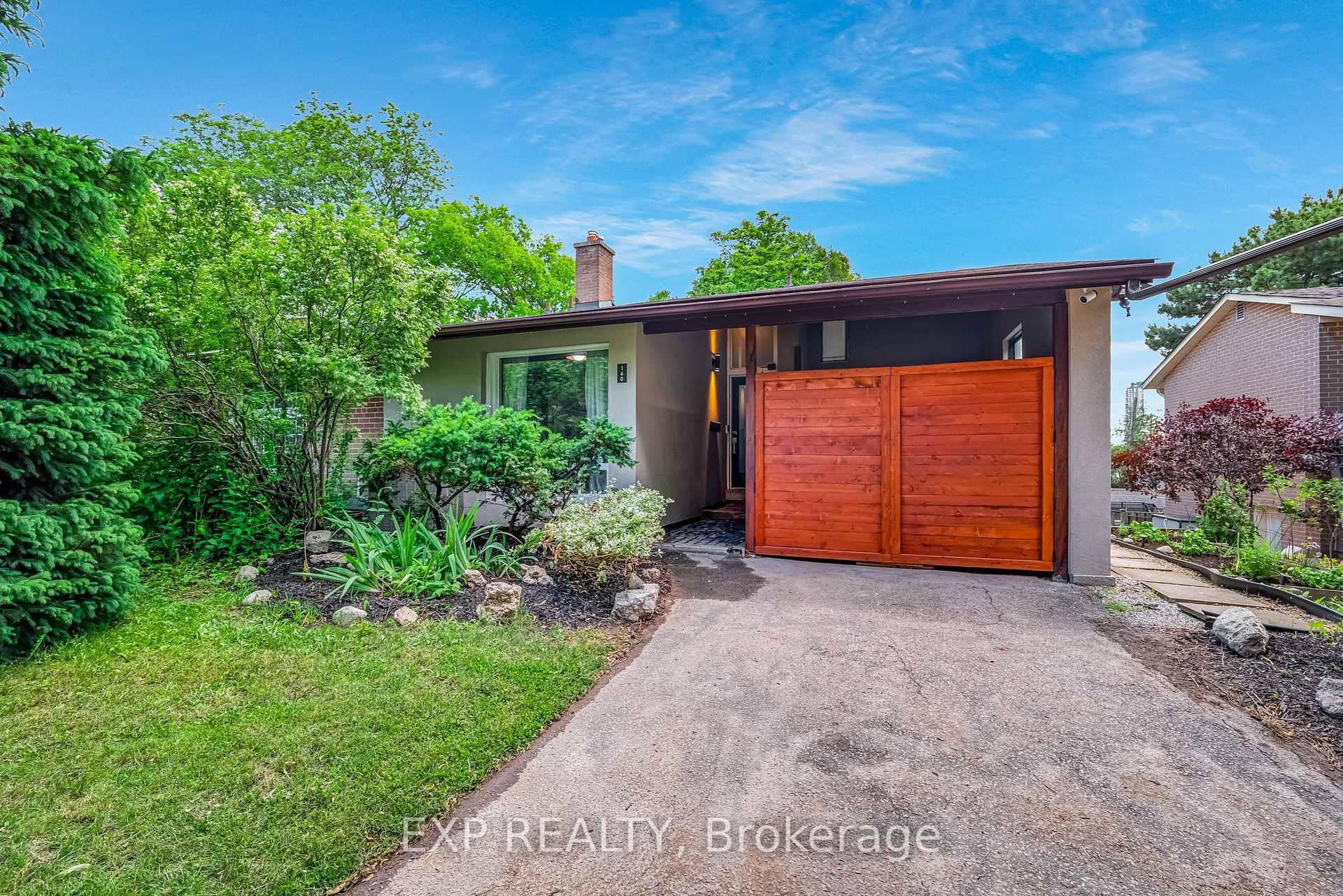 160 Cottonwood Drive, Toronto, ON M3C 2B4