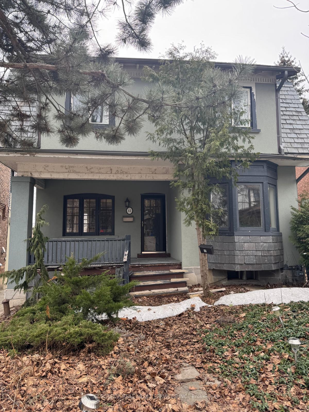 12 Oswald Crescent, Toronto, ON M4S 2H6