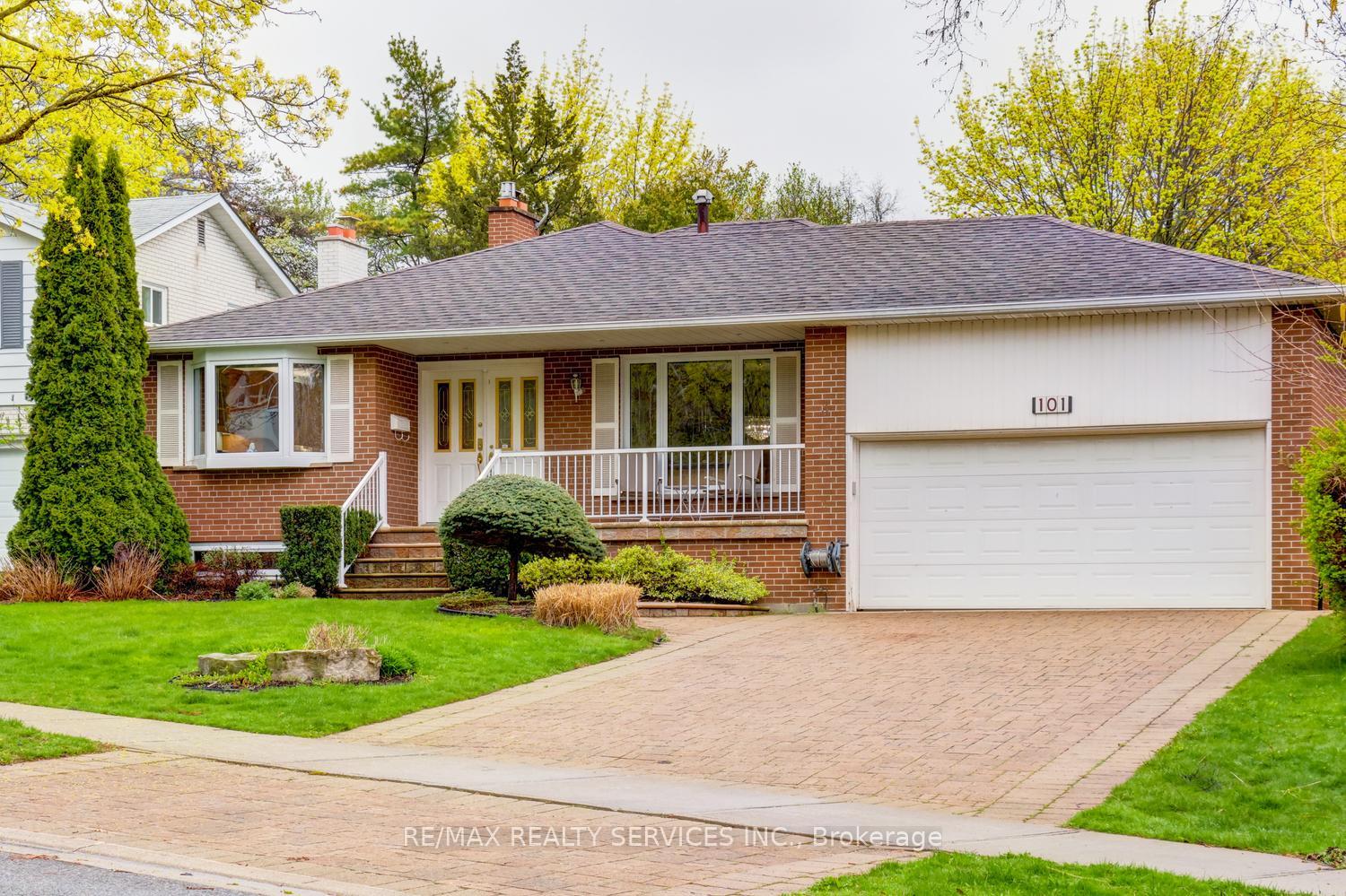 101 George Henry Boulevard, Toronto, ON M2J 1G1