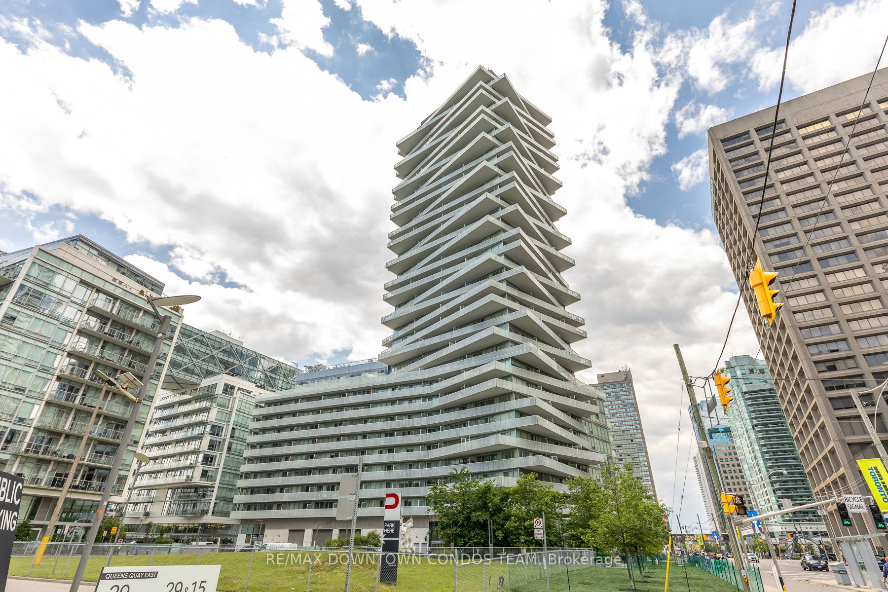 15 Queens Quay E 1410, Toronto, ON M5E 0C5