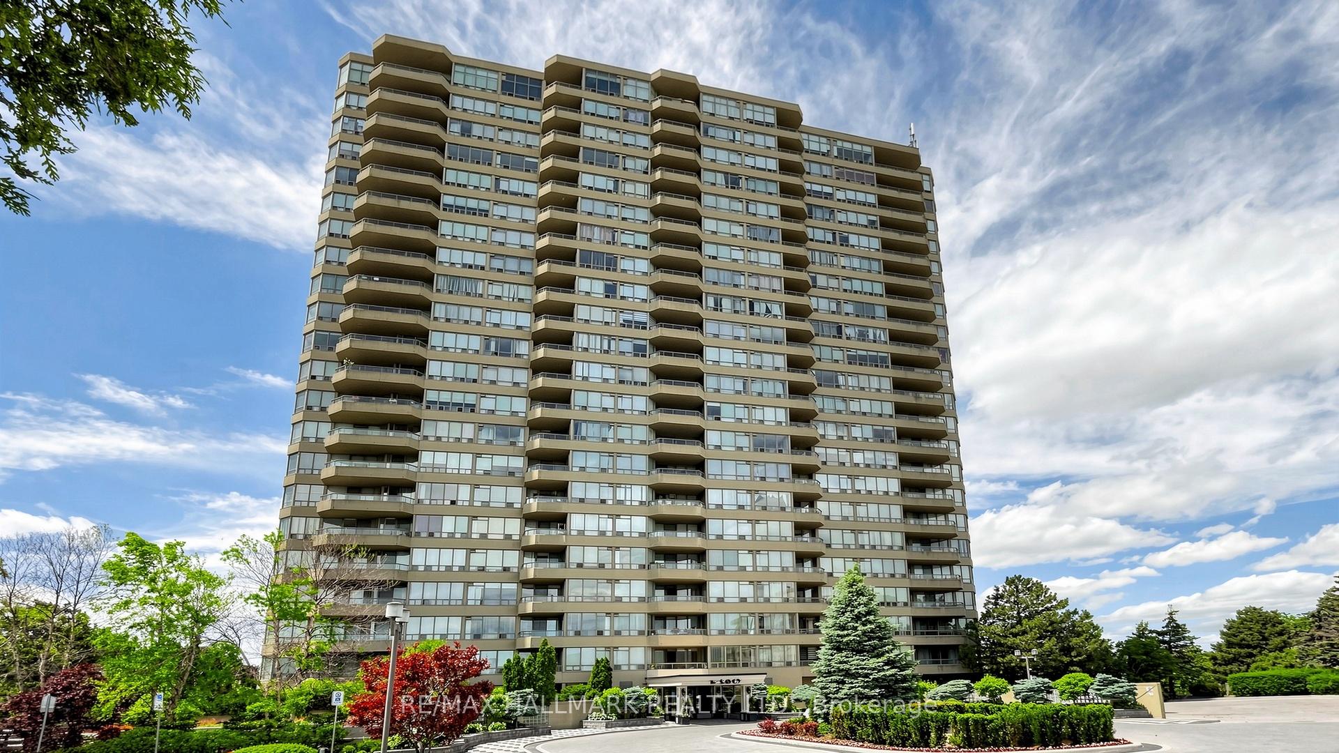 10 Torresdale Avenue 209, Toronto, ON M2R 3V8