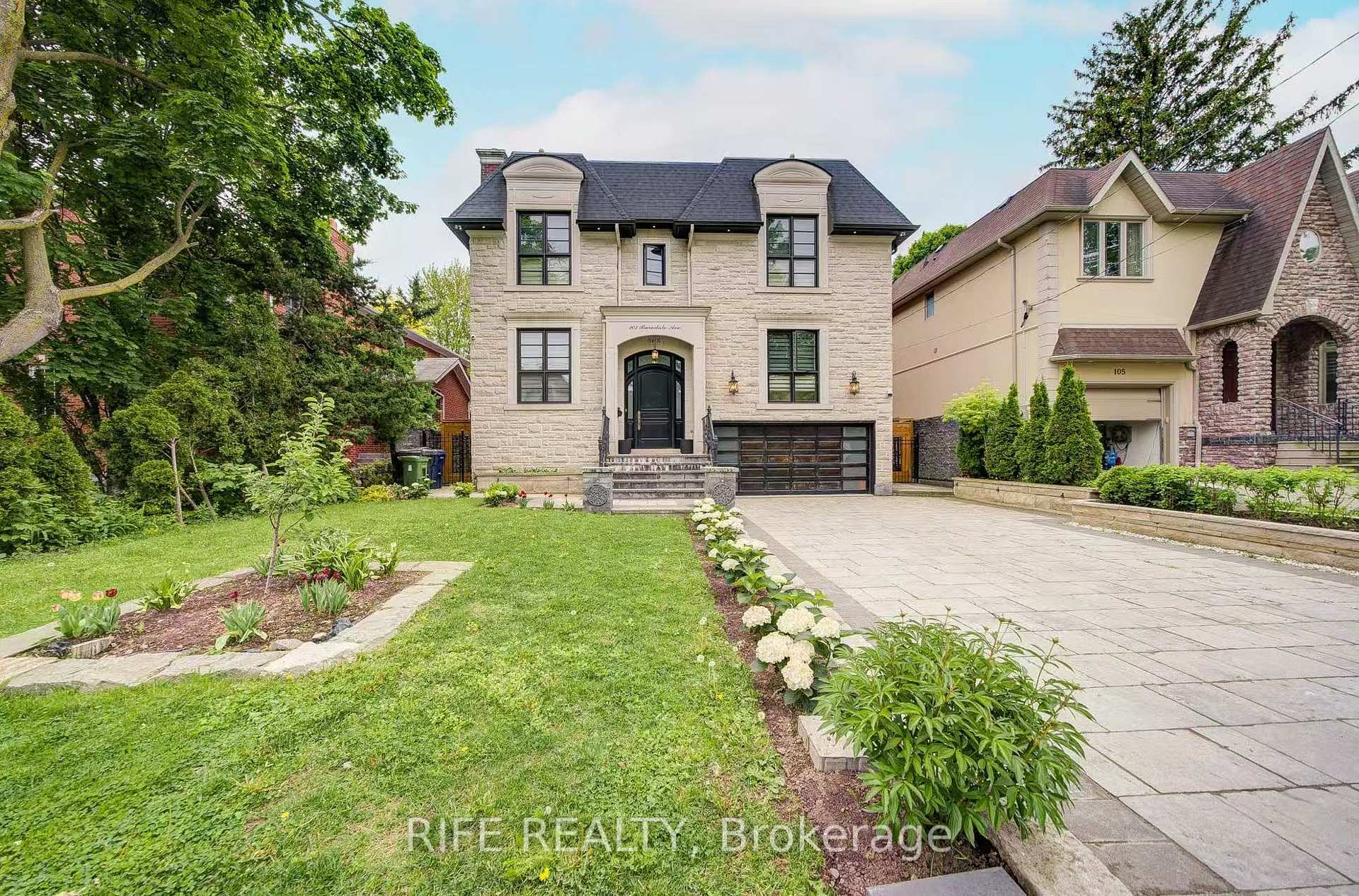 103 Burndale Avenue, Toronto C07, ON M2N 1S8