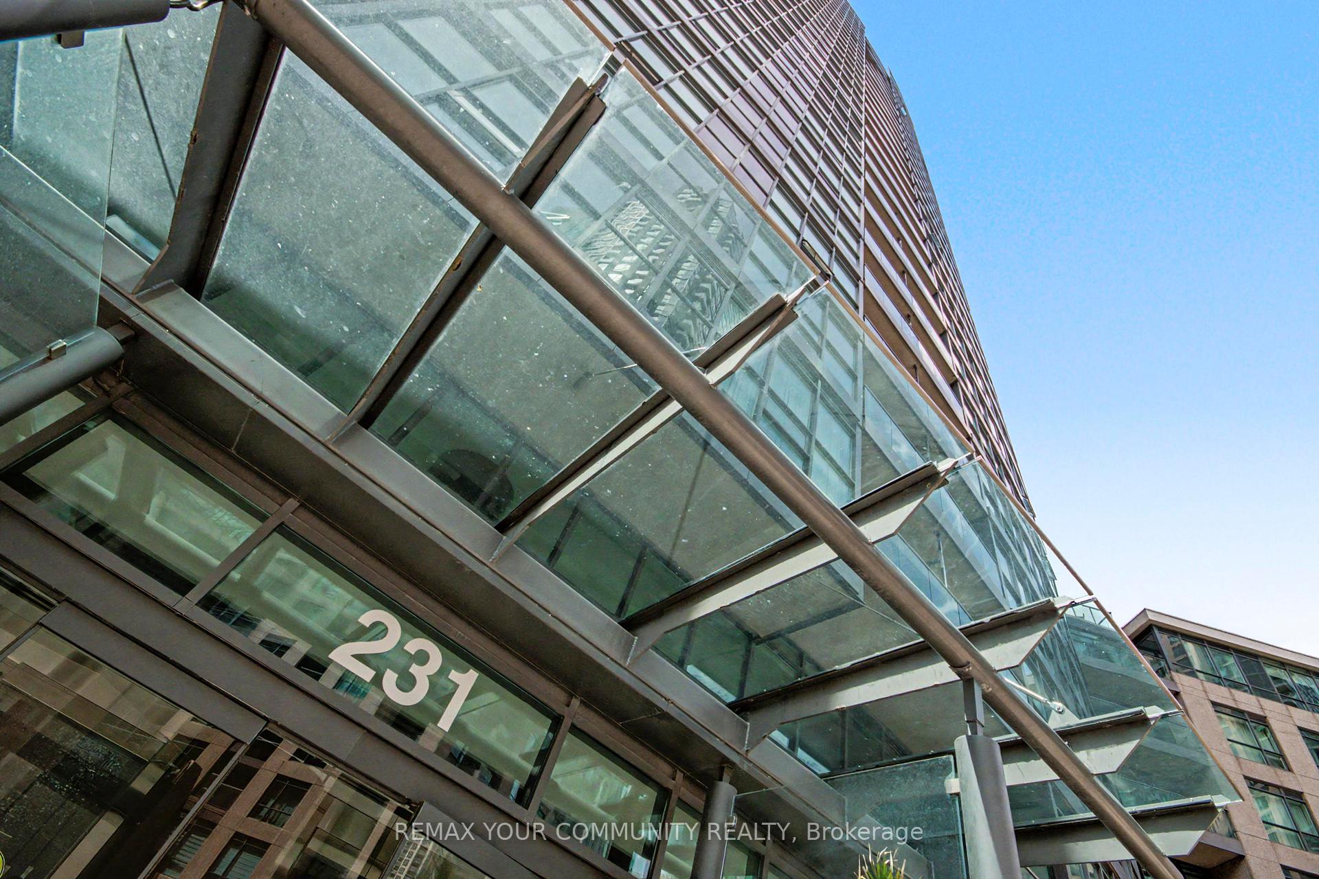 231 Fort York Boulevard 219, Toronto, ON M5V 1B2