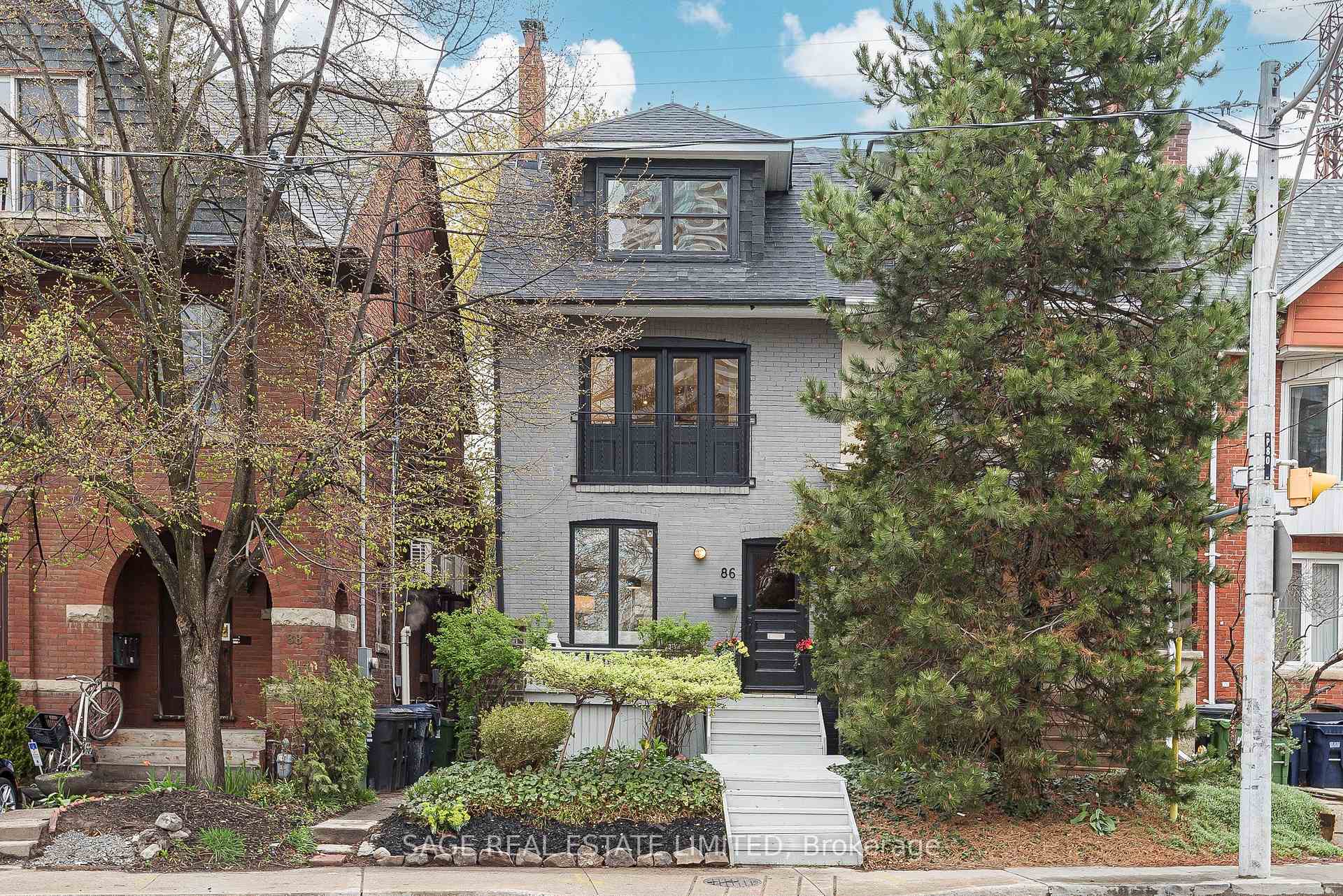 86 Dupont Street, Toronto, ON M5R 1V2