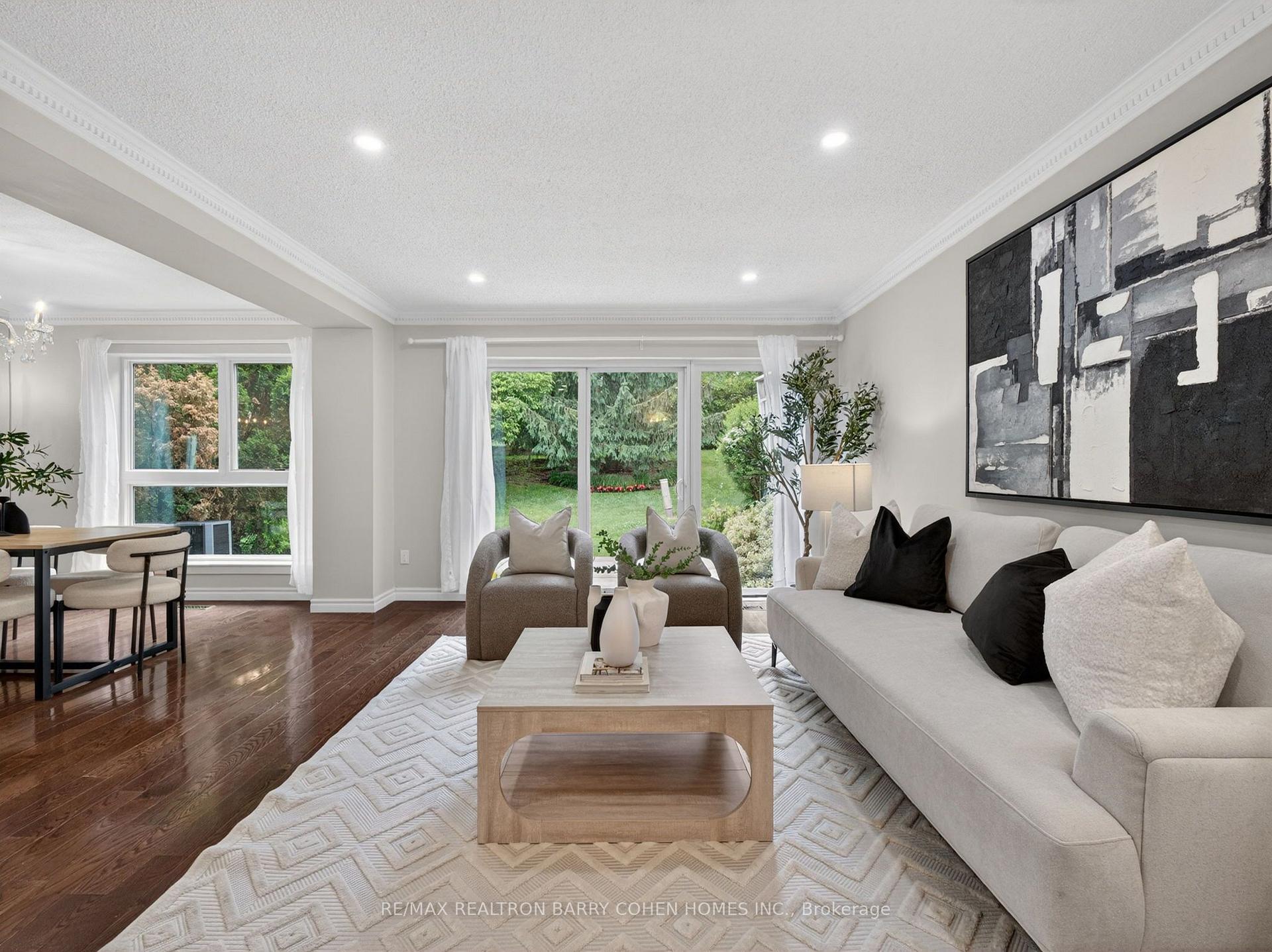 115 Scenic Mill Way, Toronto, ON M2L 1T1