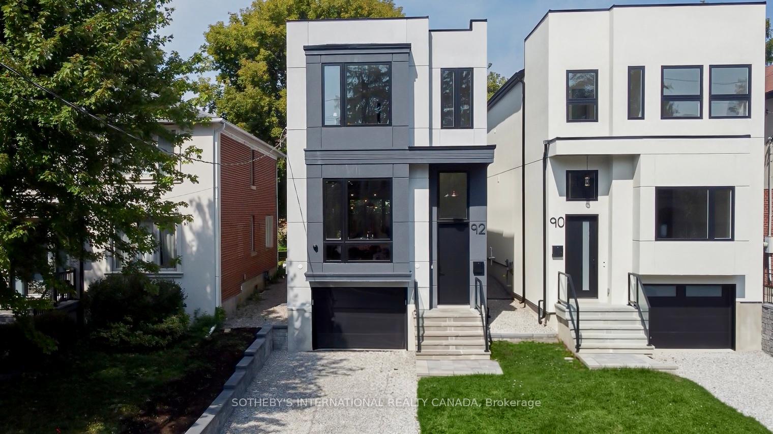92 Johnston Avenue, Toronto, ON M2N 1H2
