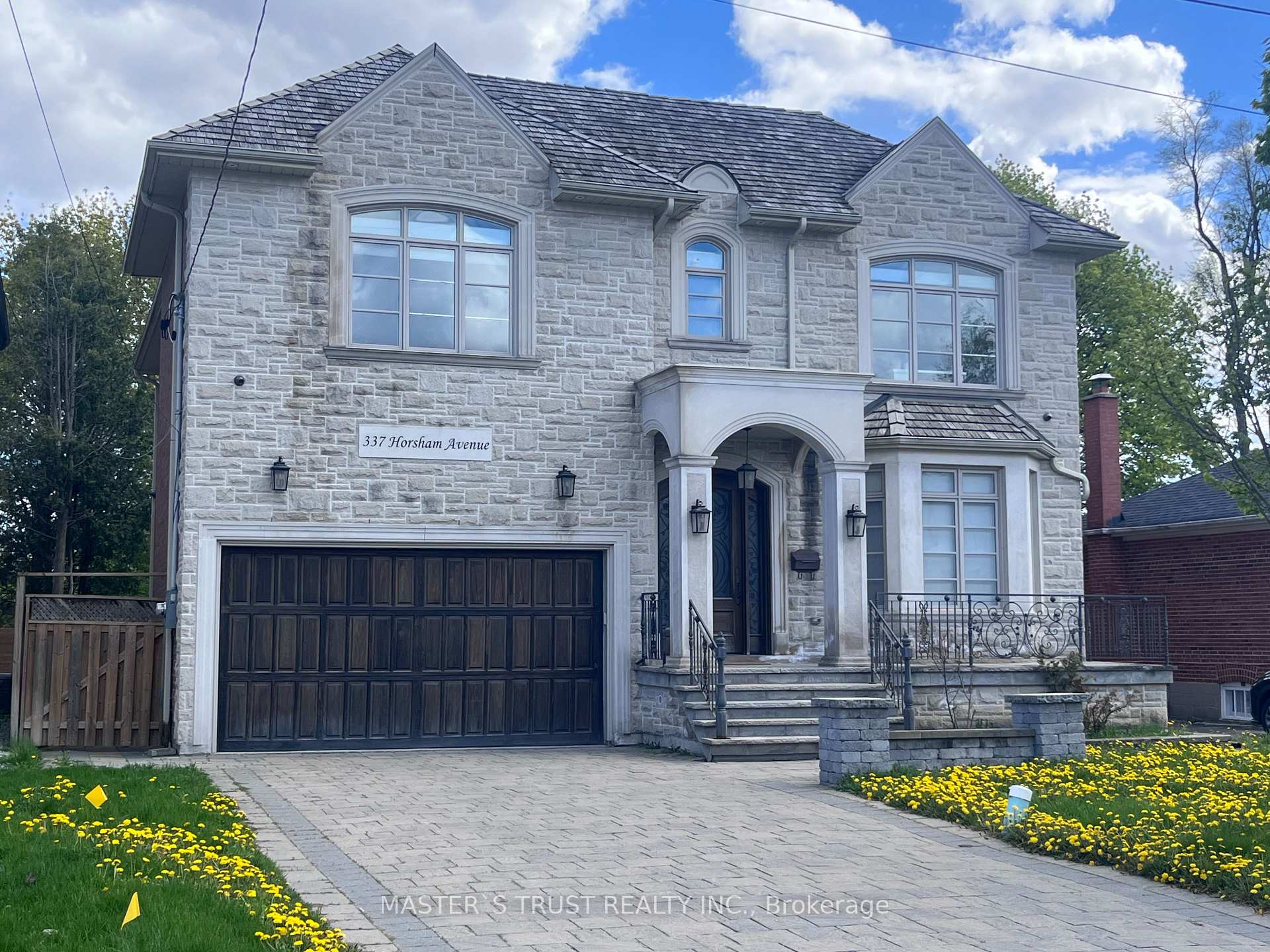 337 Horsham Avenue, Toronto, ON M2R 1G9