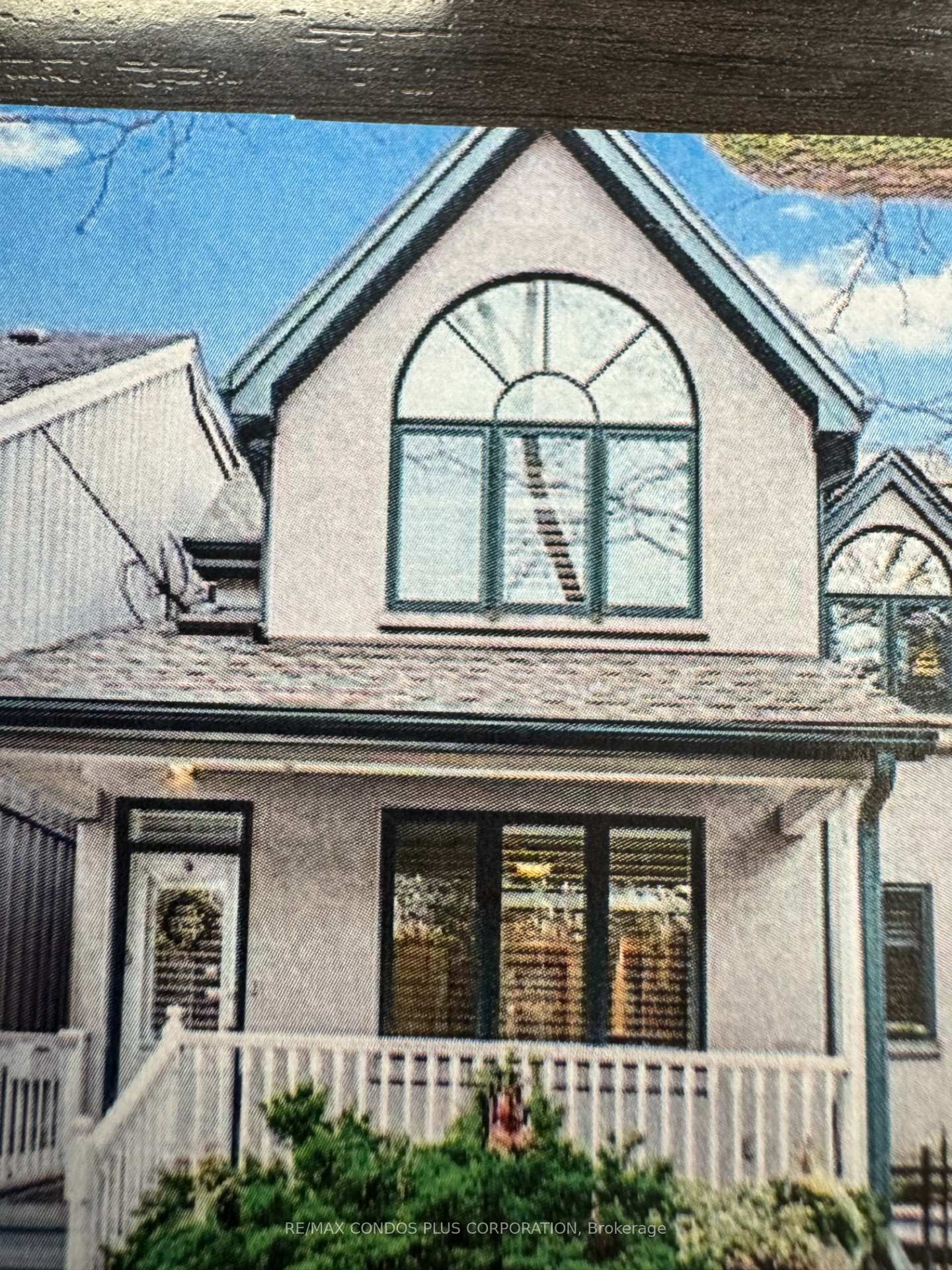 103 PEARS Avenue, Toronto, ON M5R 1S9