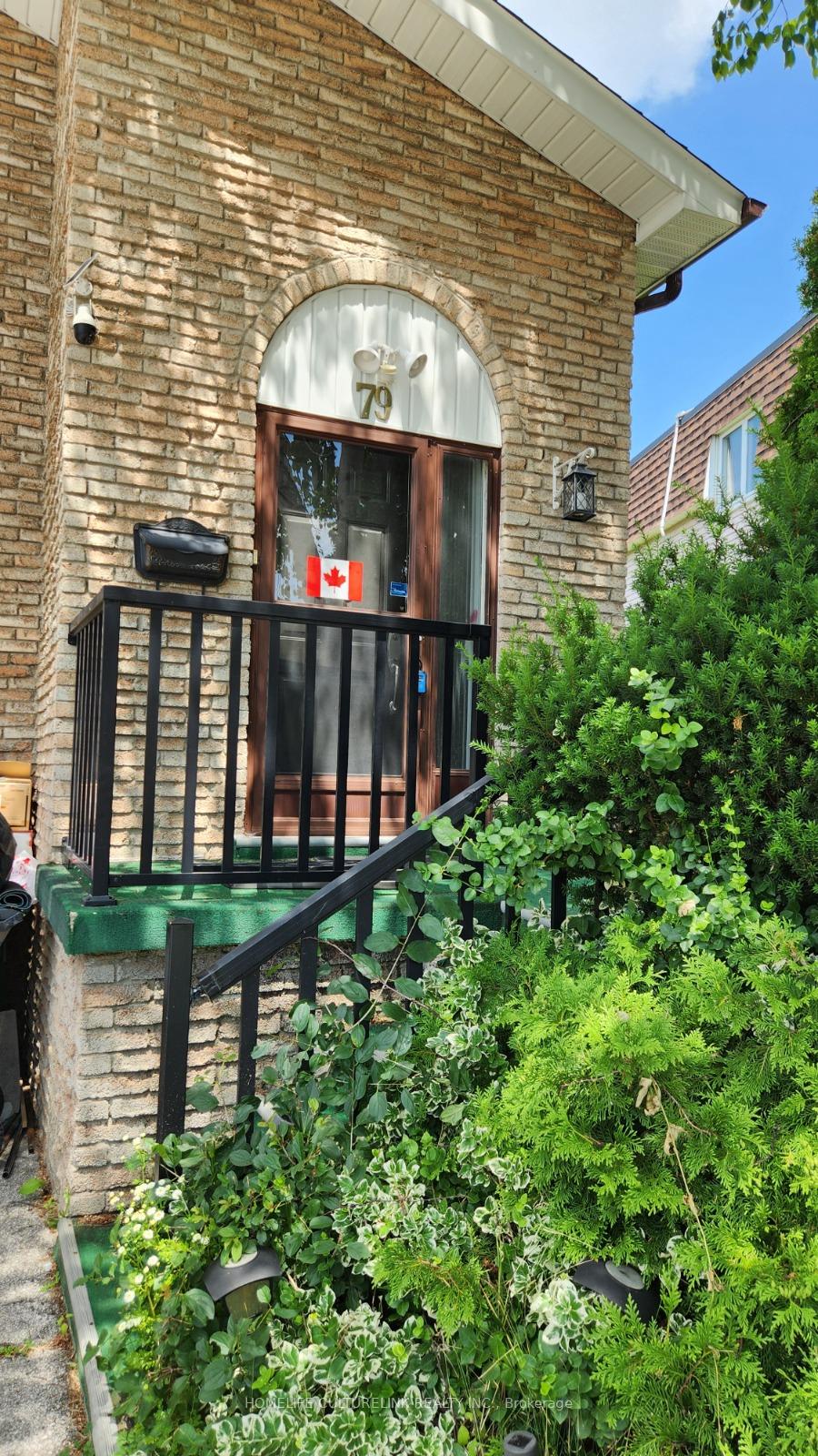 79 Yatesbury Road, Toronto, ON M2H 1G1