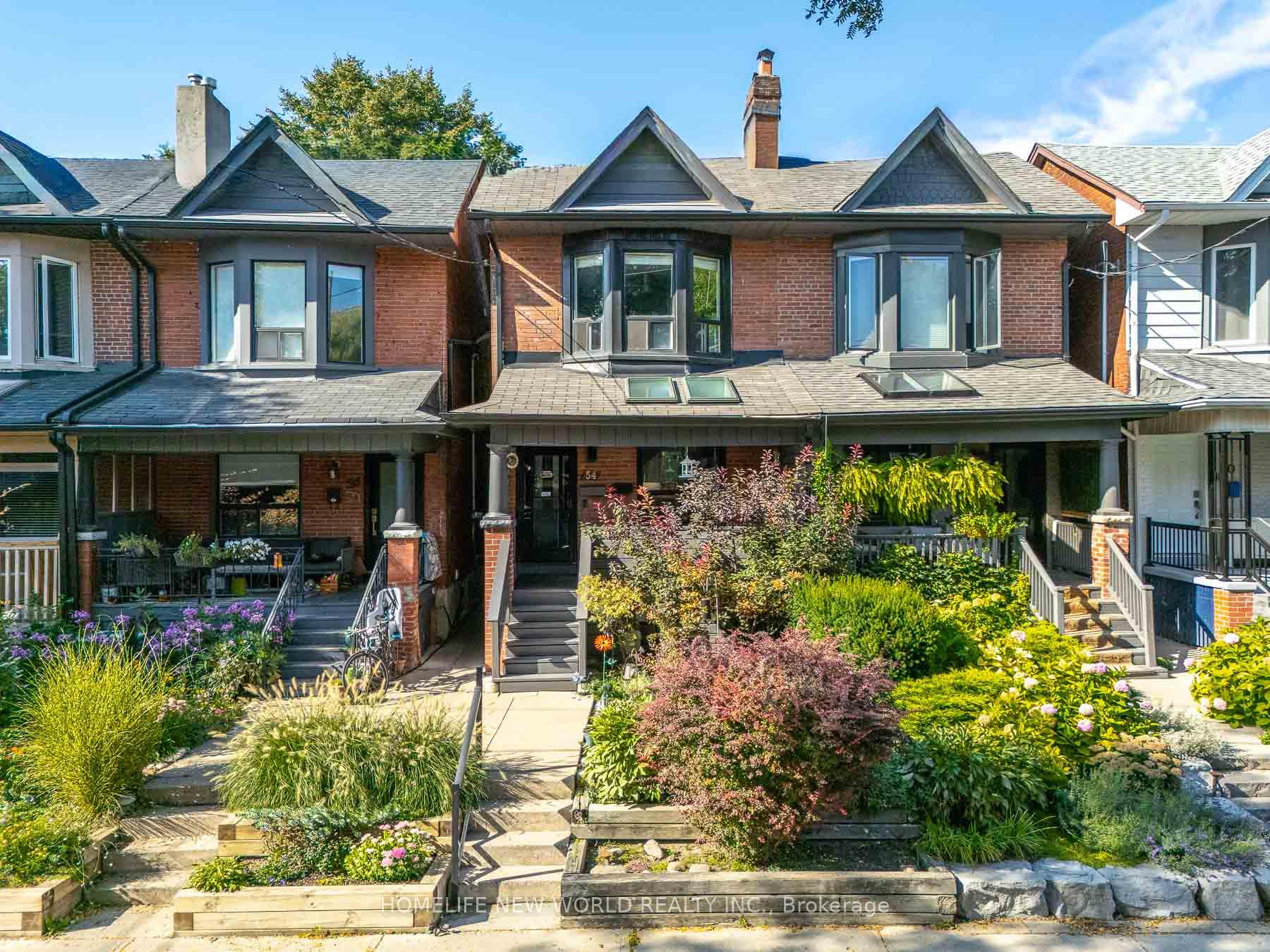 54 Marchmount Road, Toronto, ON M6G 2A9