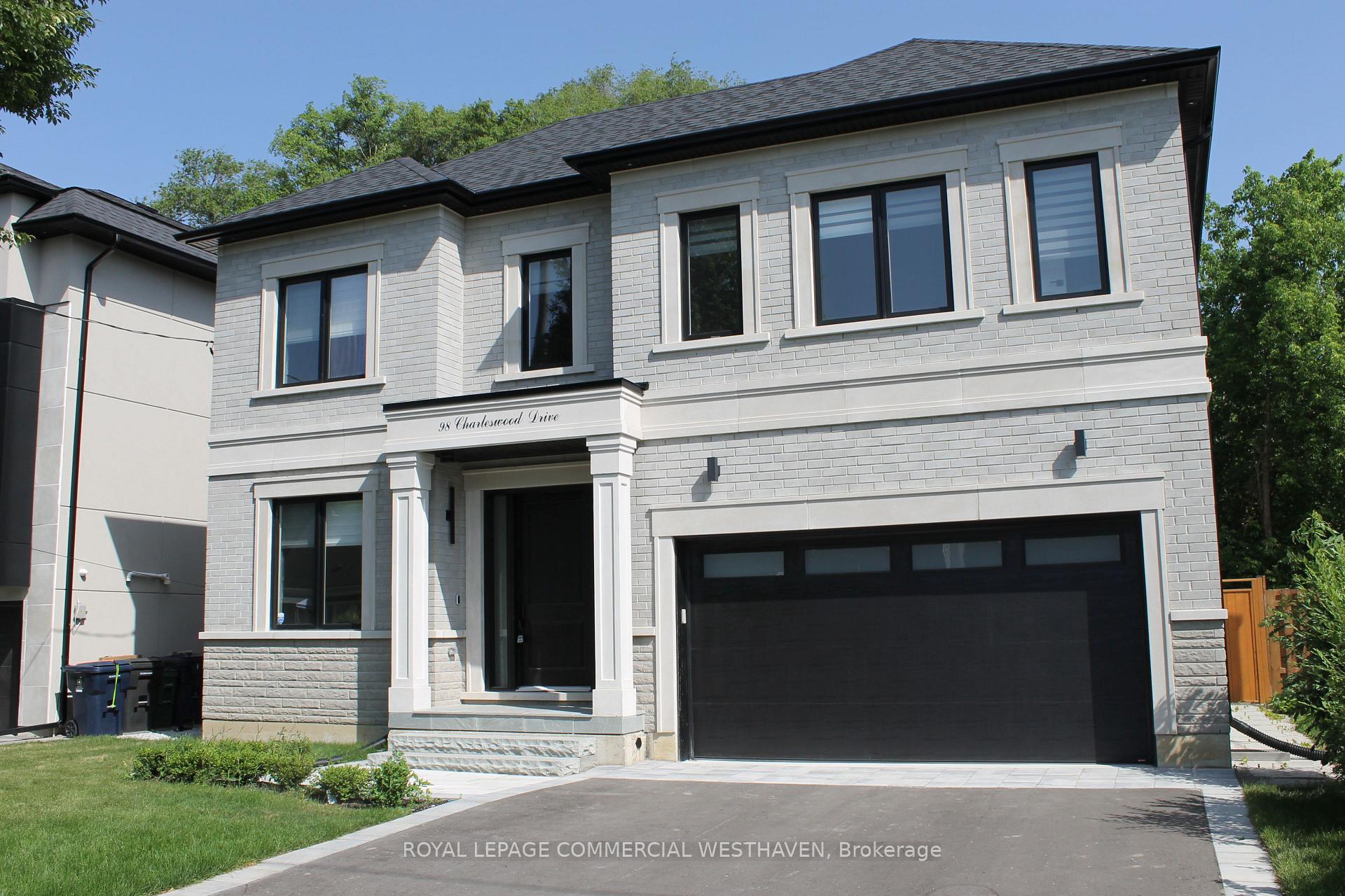 98 Charleswood Drive, Toronto, ON M3H 1X6