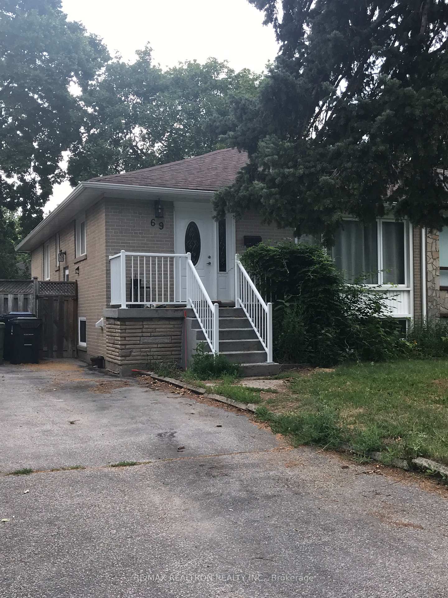 69 Pintail Crescent, Toronto, ON M3A 2Y6