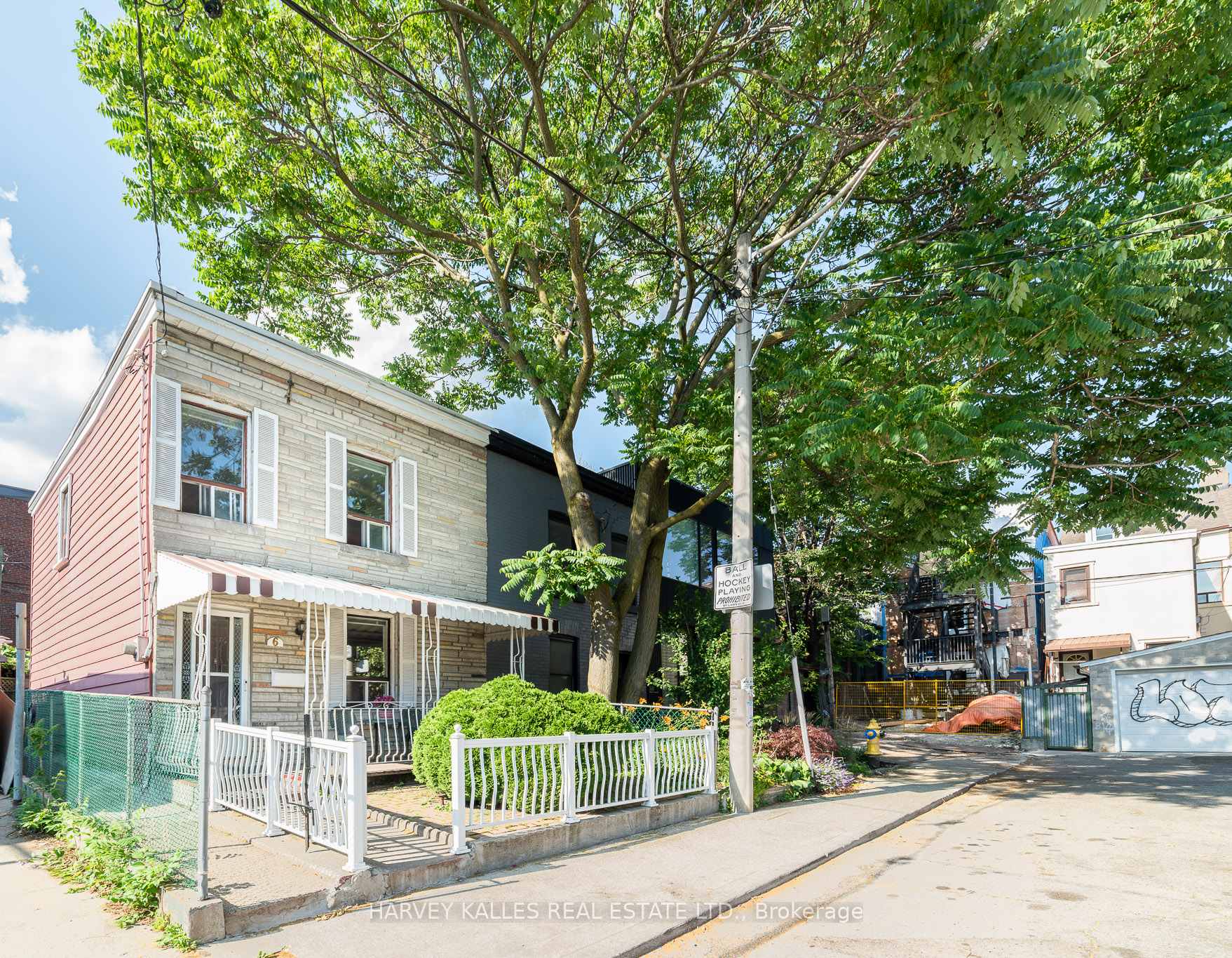 6 Crocker Avenue, Toronto, ON M6J 1K5