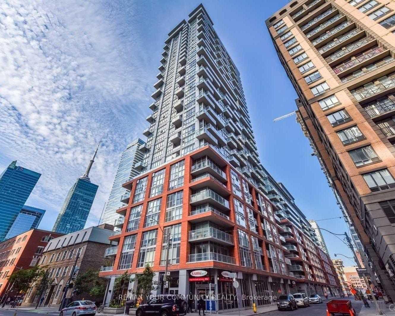 126 Simcoe Street 1809, Toronto, ON M5H 4E6