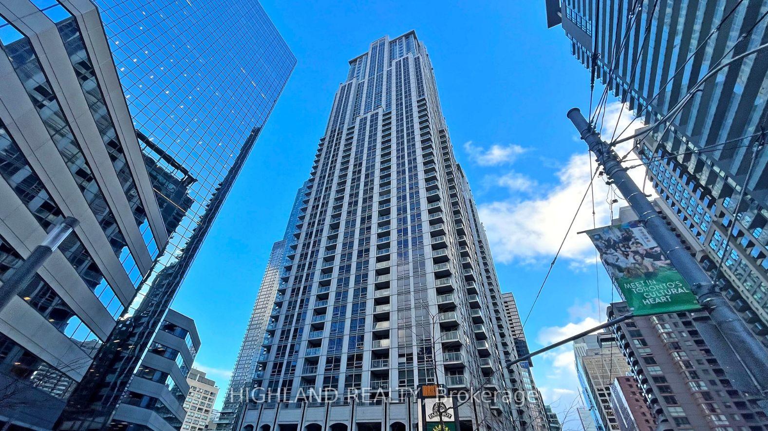 761 Bay Street 2710, Toronto, ON M5G 2R2