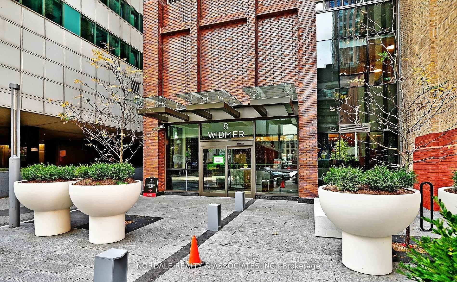 28 Widmer Street GPH25, Toronto, ON M5V 0T2
