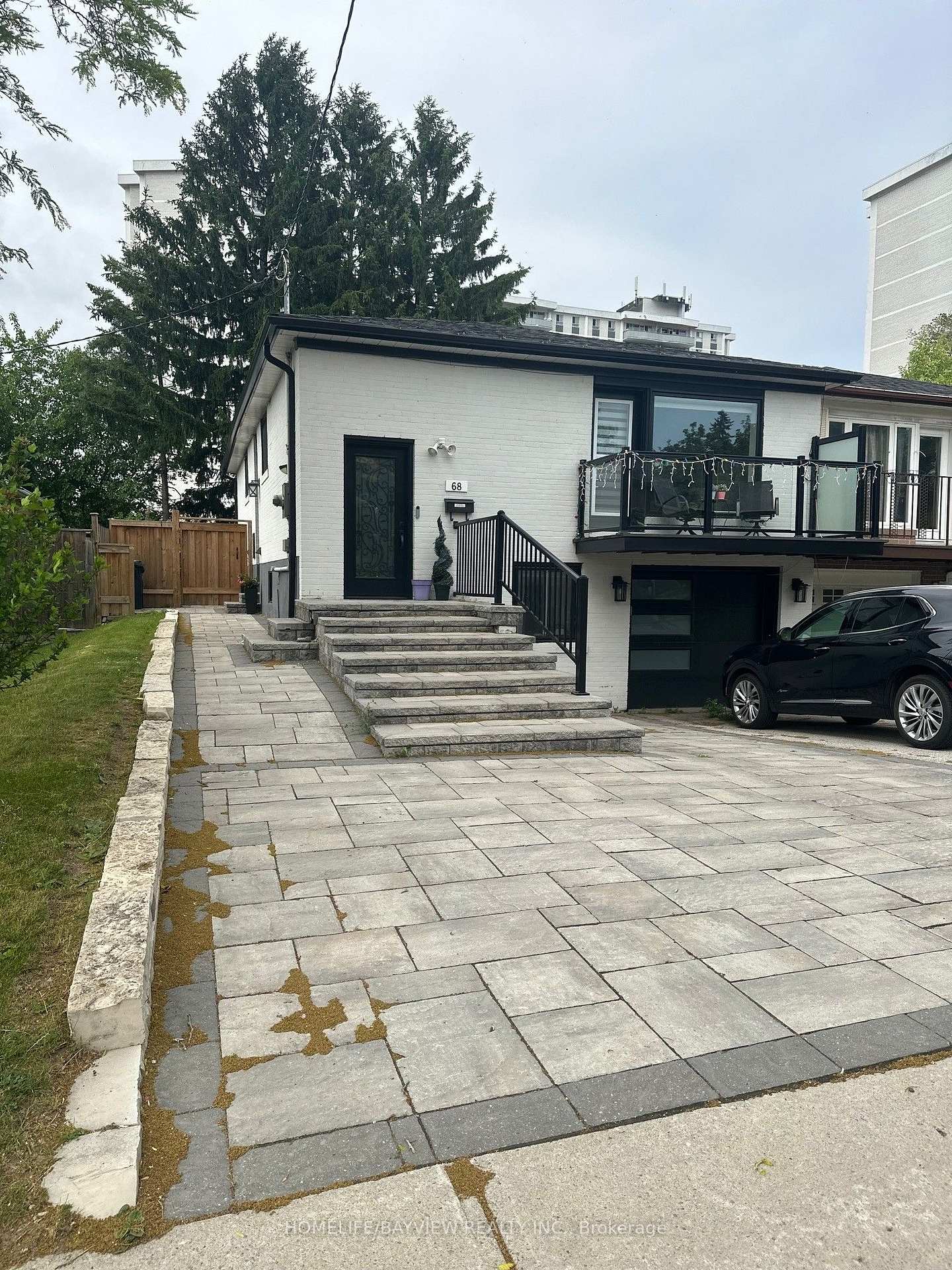 68 Knighton Drive, Toronto, ON M4A 1W2