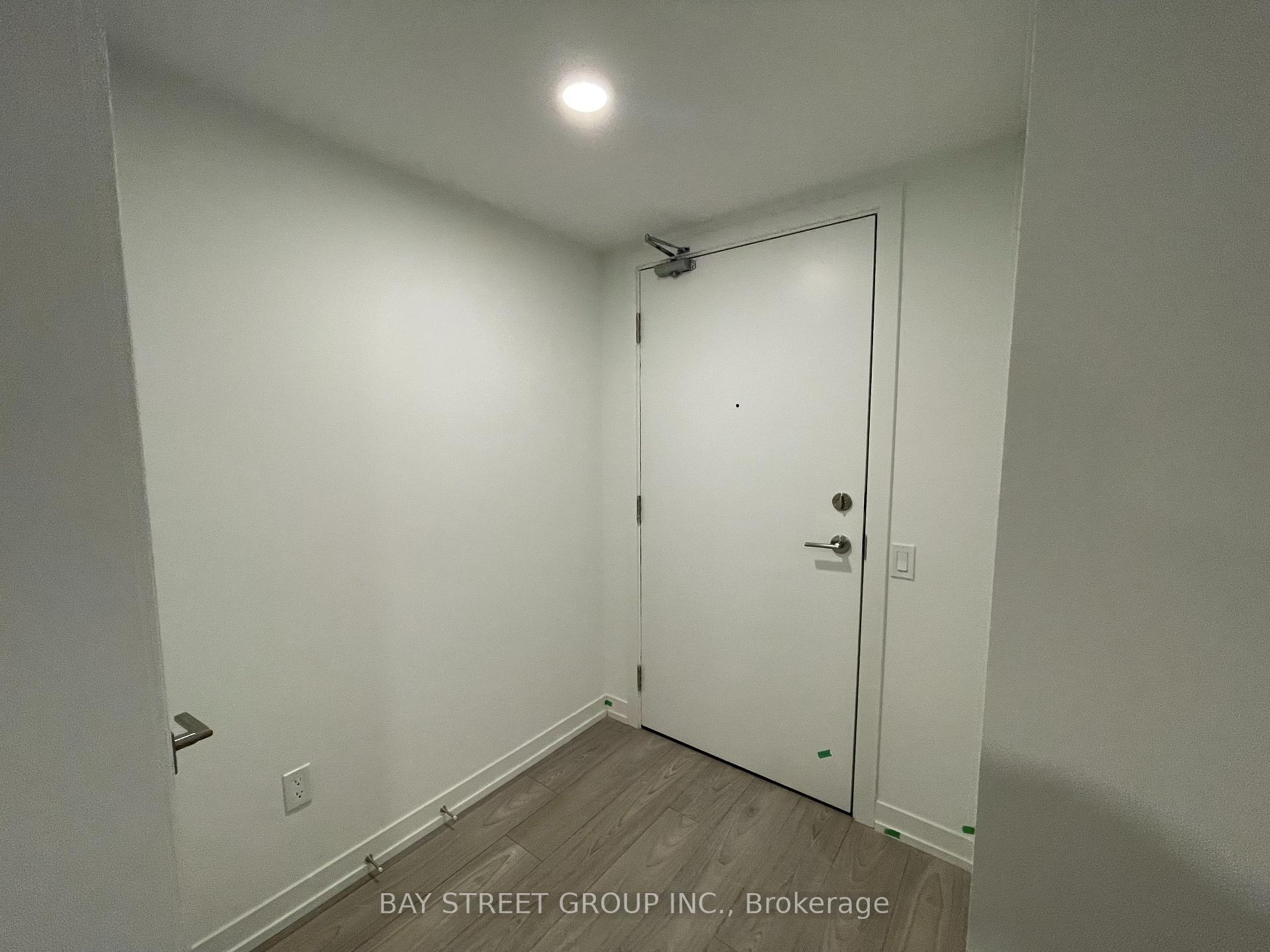 82 Dalhousie Street 2701, Toronto, ON M5B 0C5