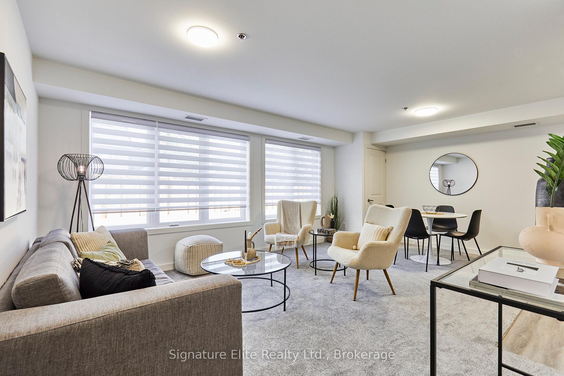 45 Connaught Avenue 103, Toronto, ON M4L 2V8