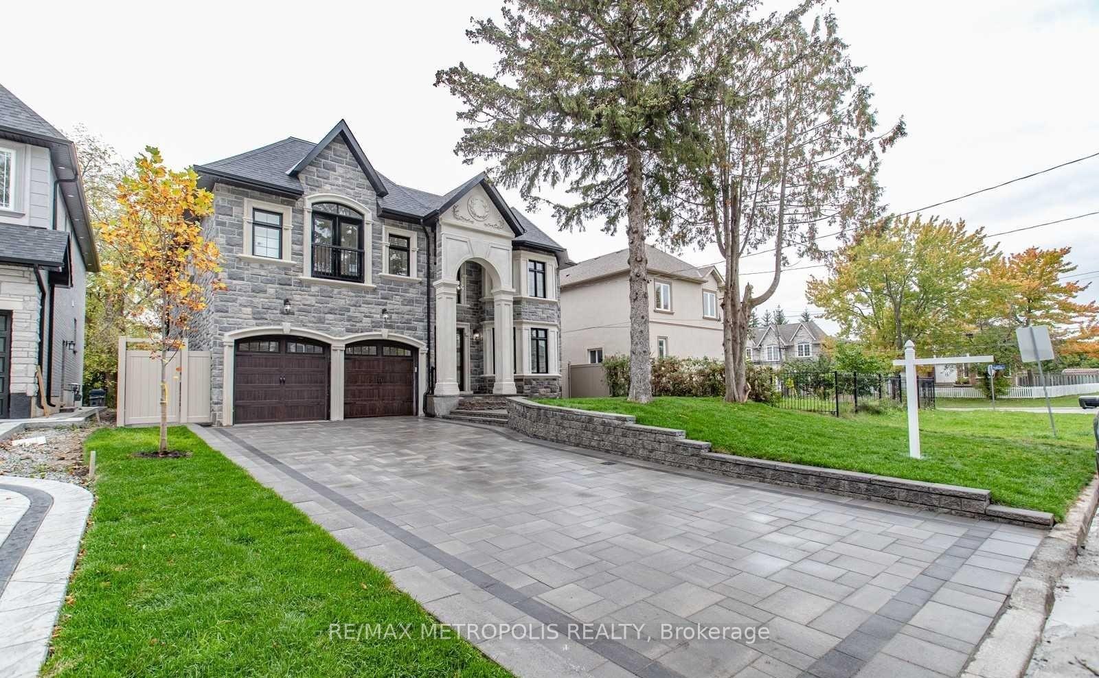 50 Bellefontaine Street, Toronto, ON M1S 1J7
